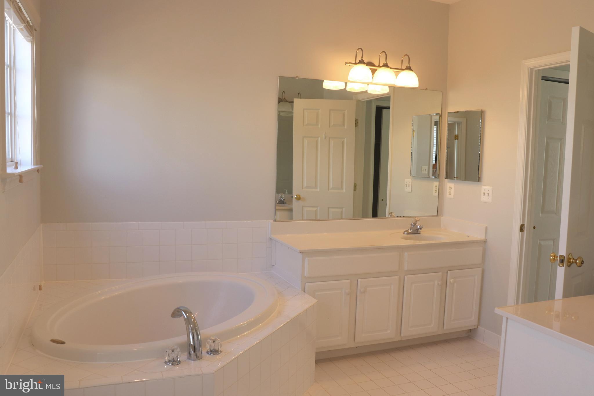 RIDGE TOP - Residential