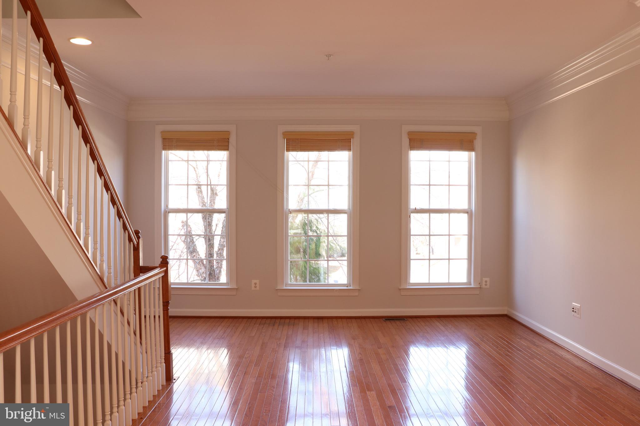 RIDGE TOP - Residential