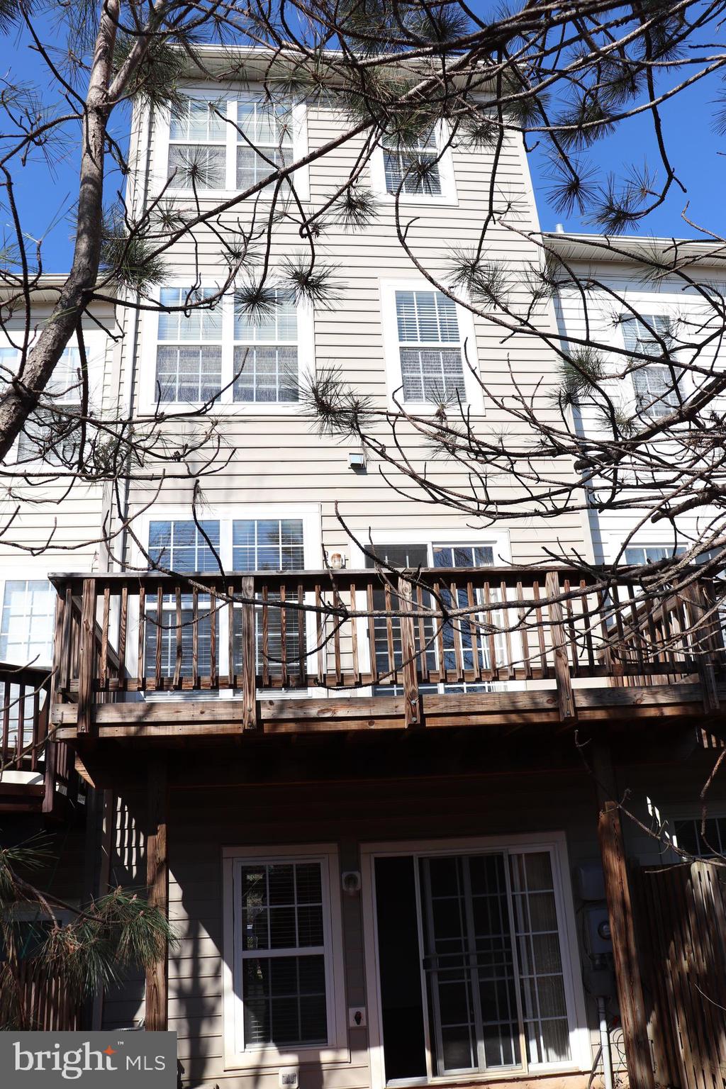 RIDGE TOP - Residential