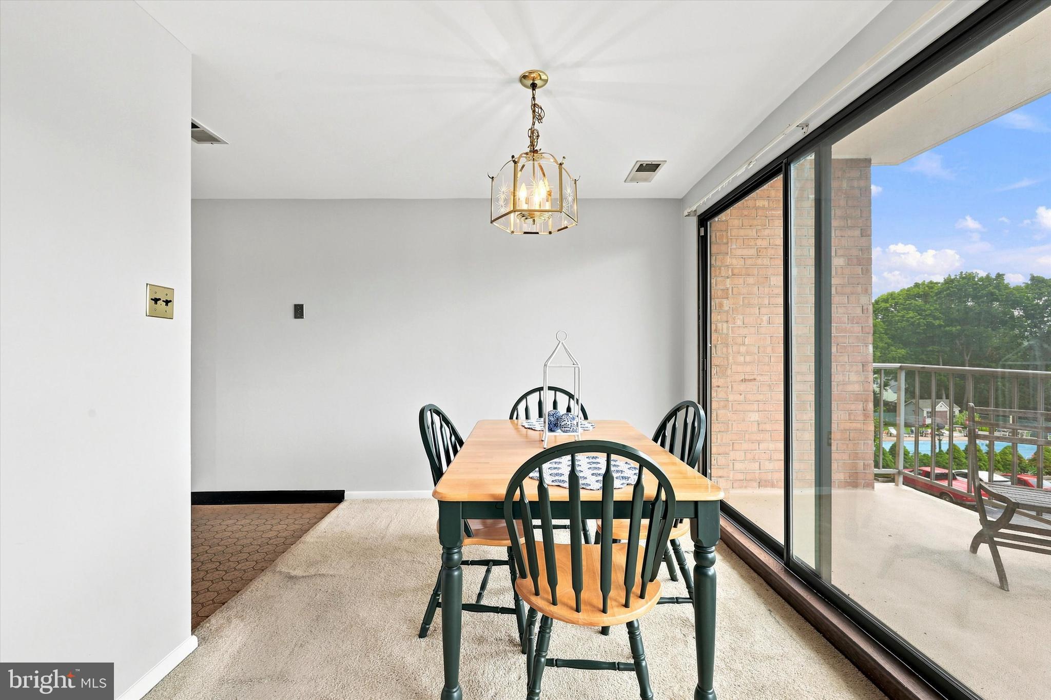 501 N PROVIDENCE ROAD 412