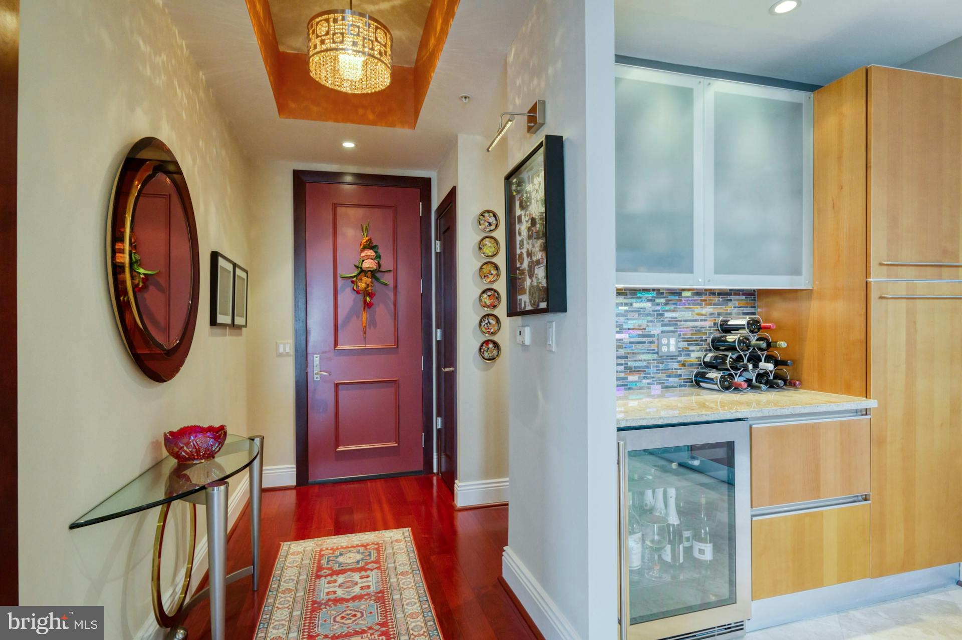 MIDTOWN AT RESTON TOWN CENTER - Residential