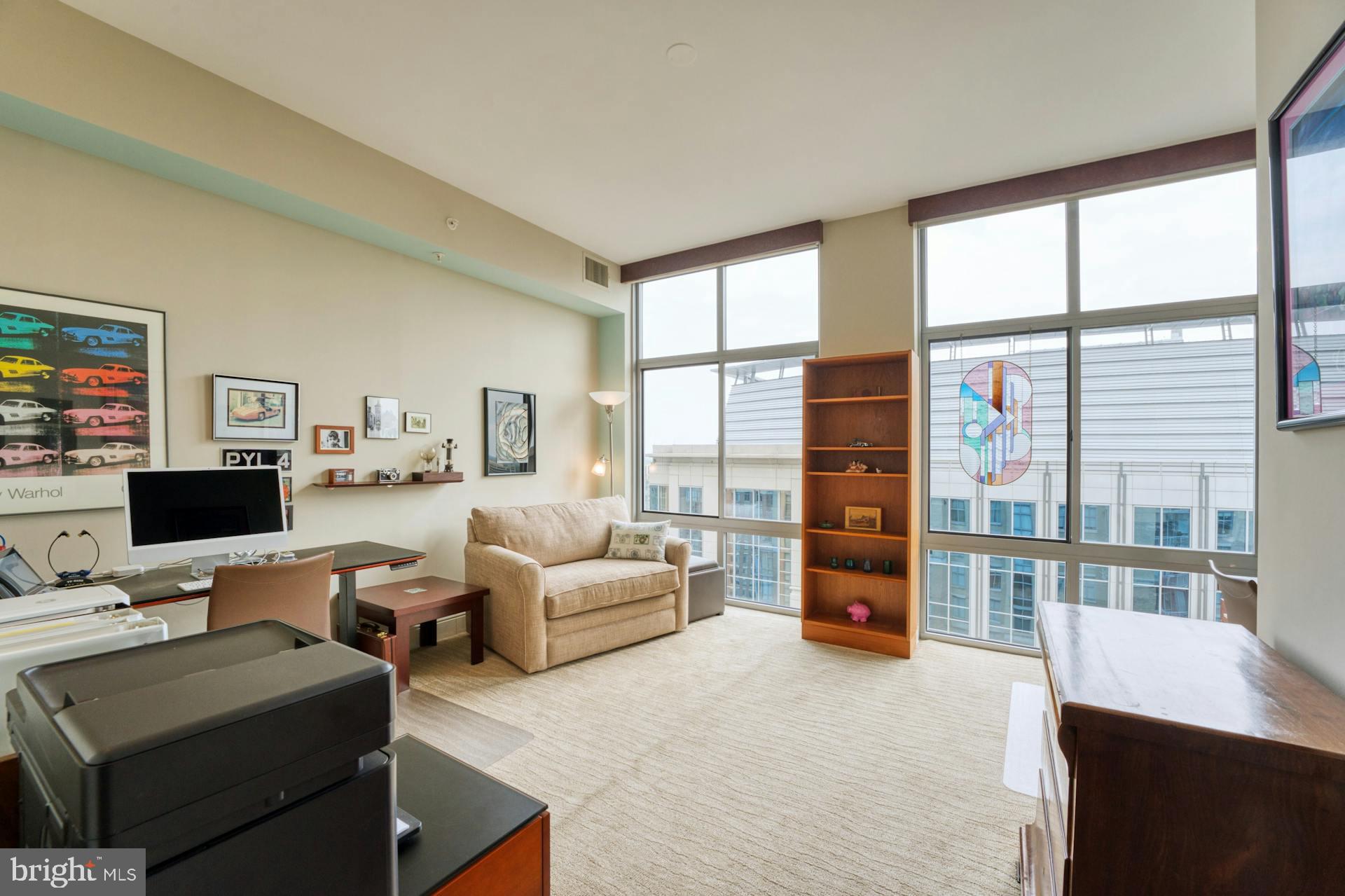 MIDTOWN AT RESTON TOWN CENTER - Residential