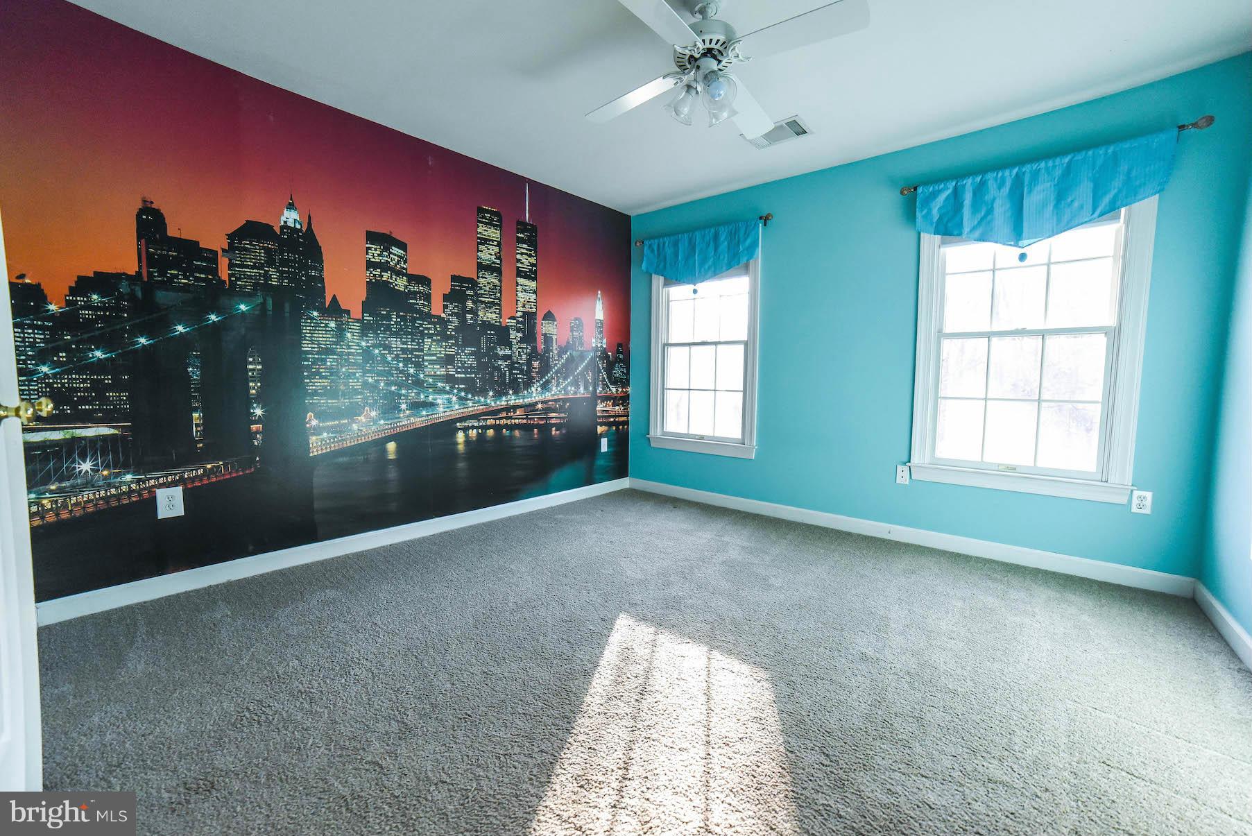 BRETON BAY - Residential