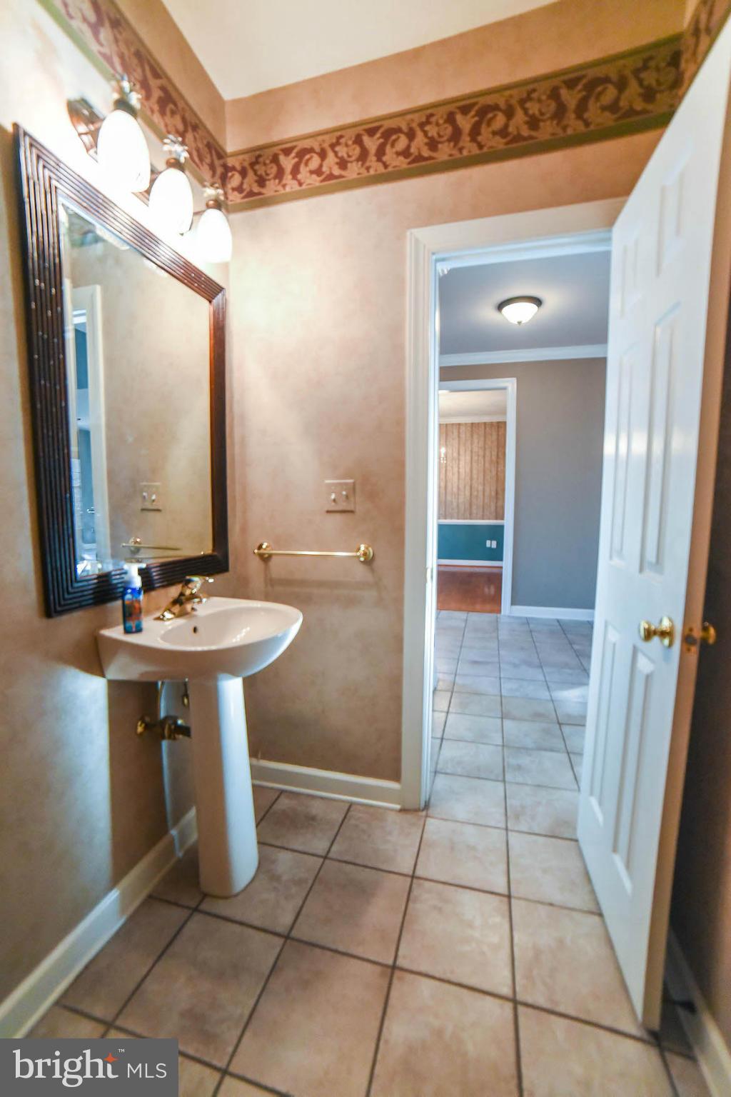 BRETON BAY - Residential