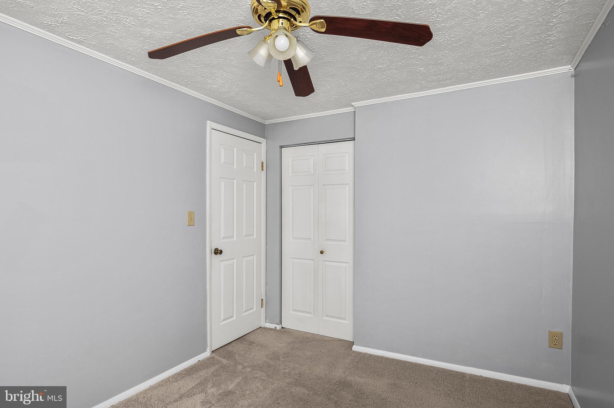 HARMANS WOODS - Residential Lease