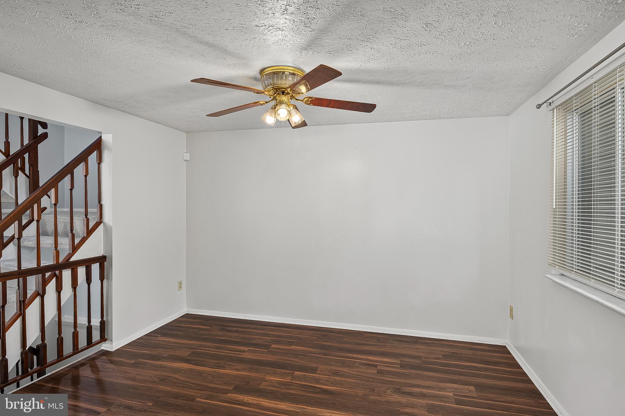 HARMANS WOODS - Residential Lease