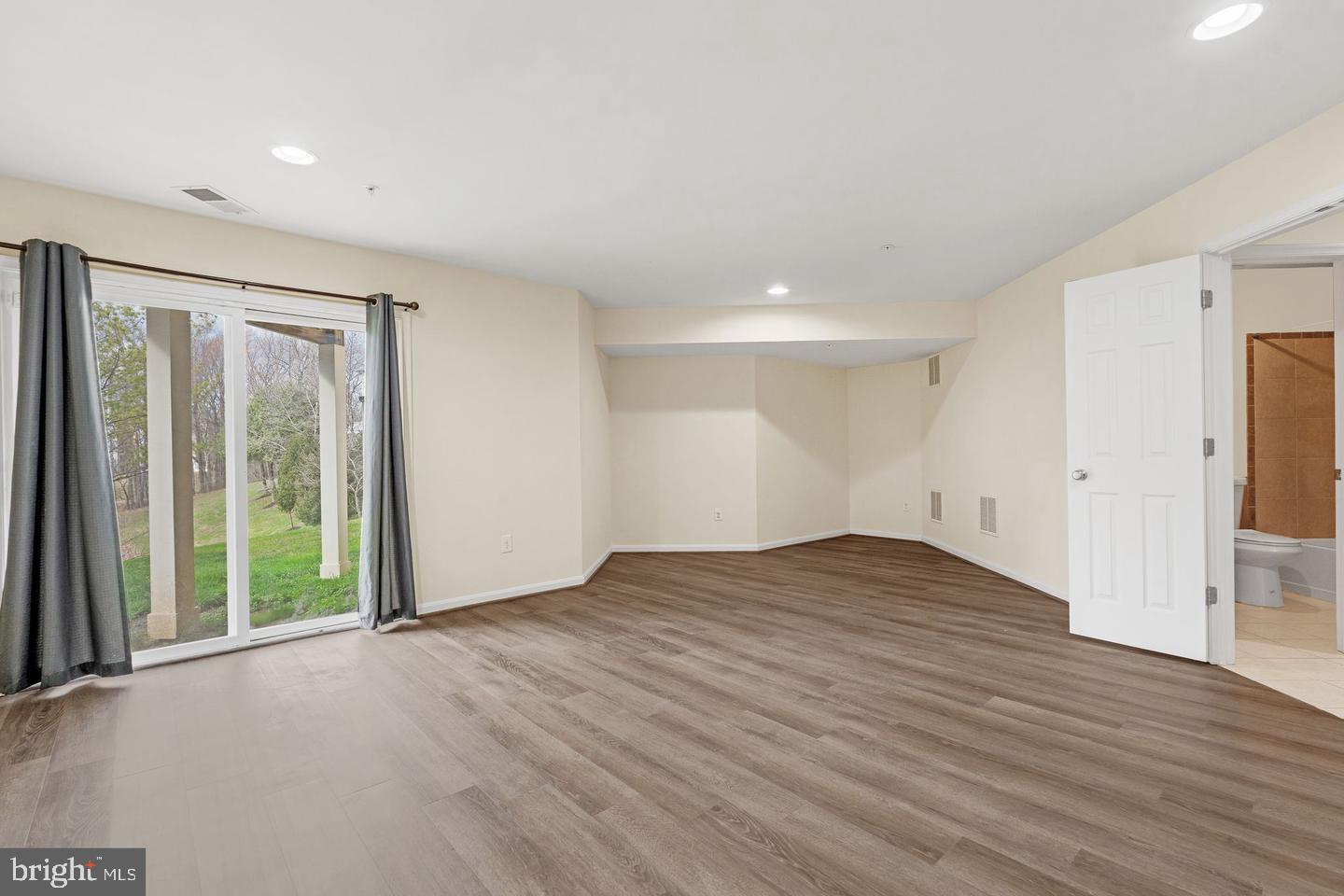 EMERSON - Residential Lease