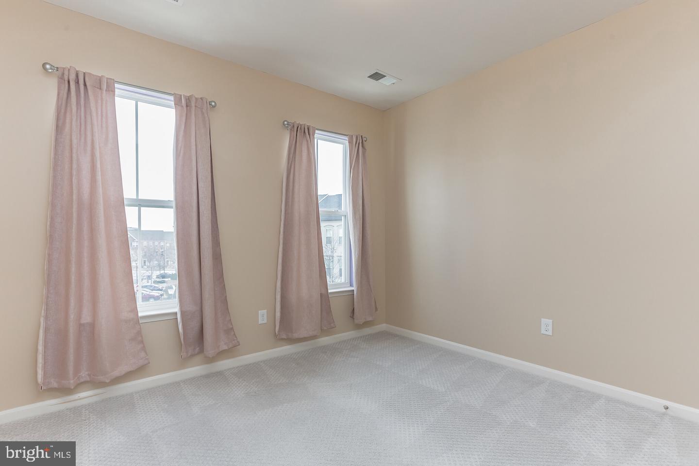 EMERSON - Residential Lease