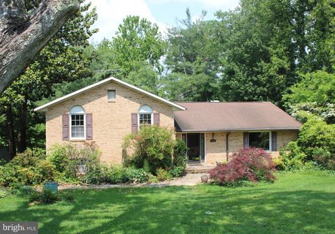 7022 STAFFORD STREET WARRENTON VA 20187