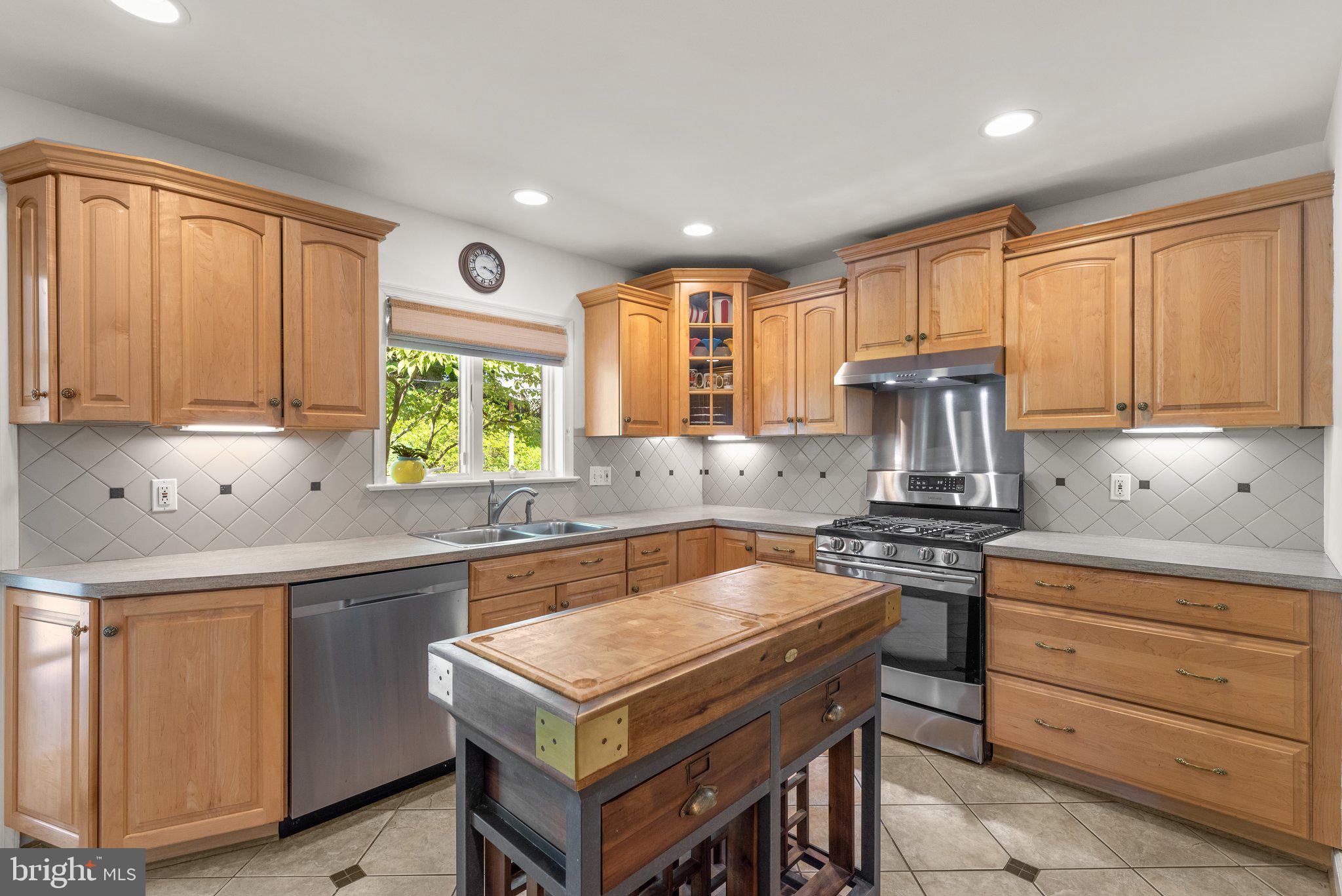 BYEFORDE - Residential