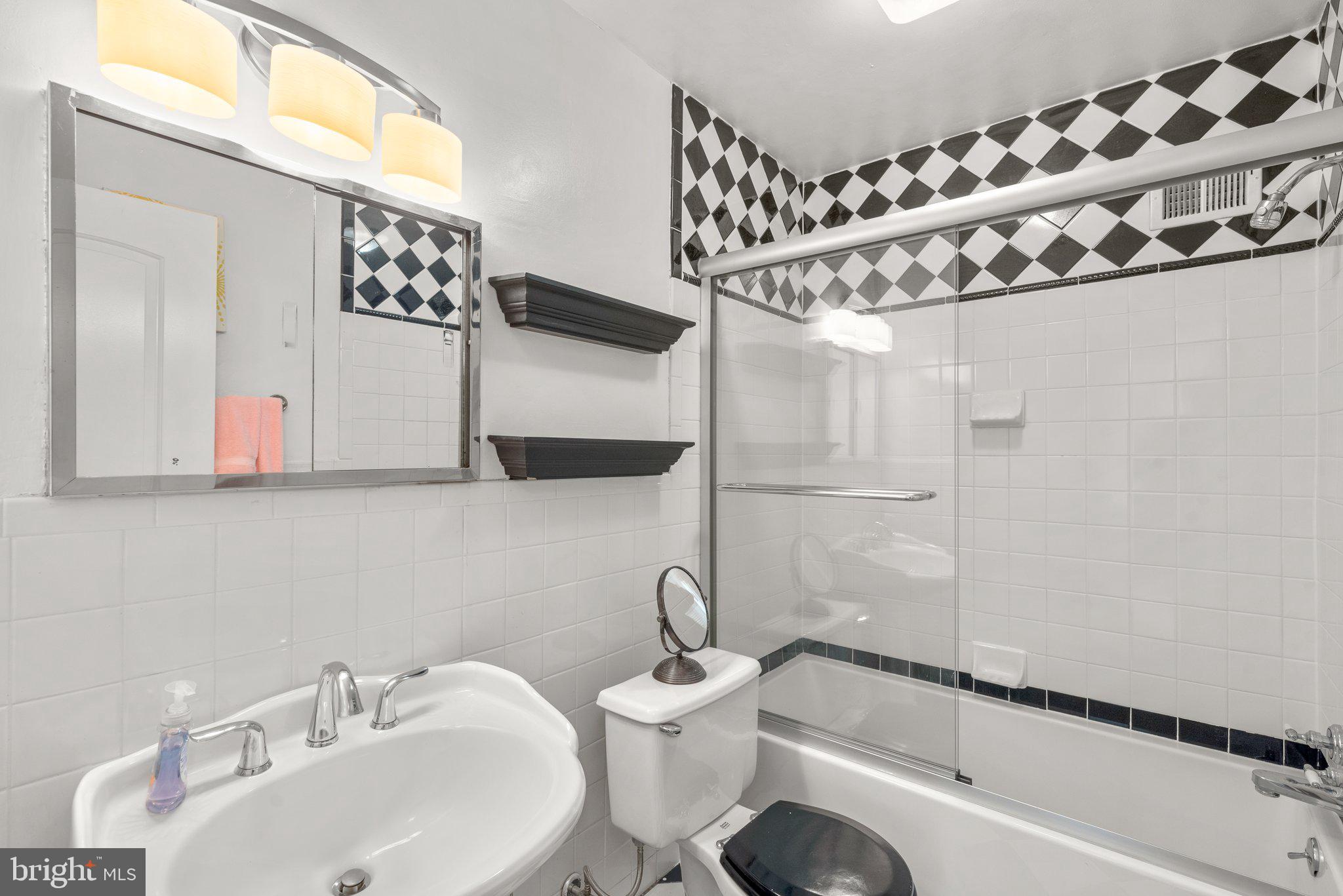 BYEFORDE - Residential