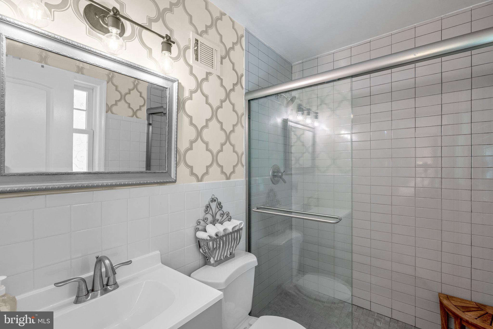 BYEFORDE - Residential