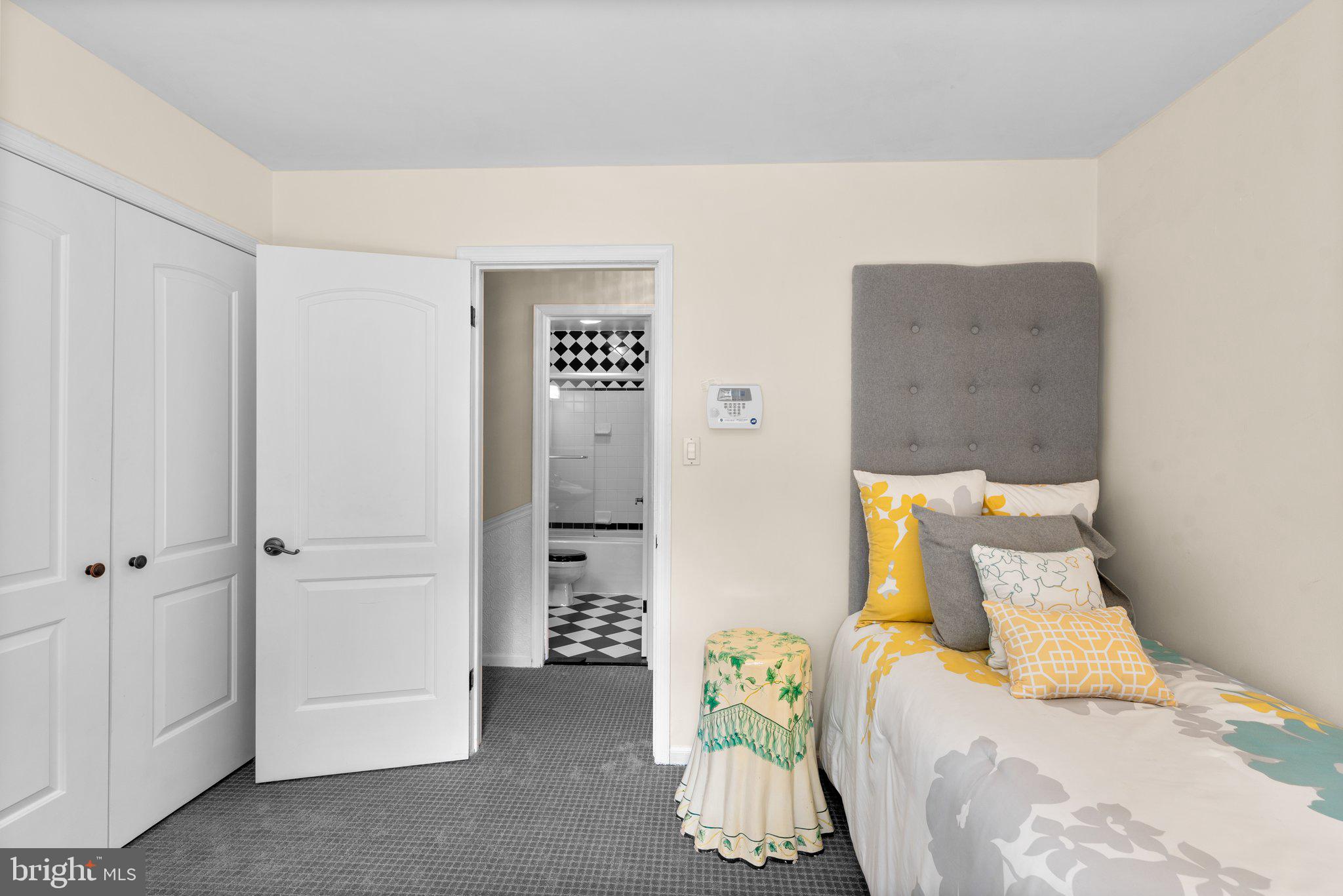 BYEFORDE - Residential