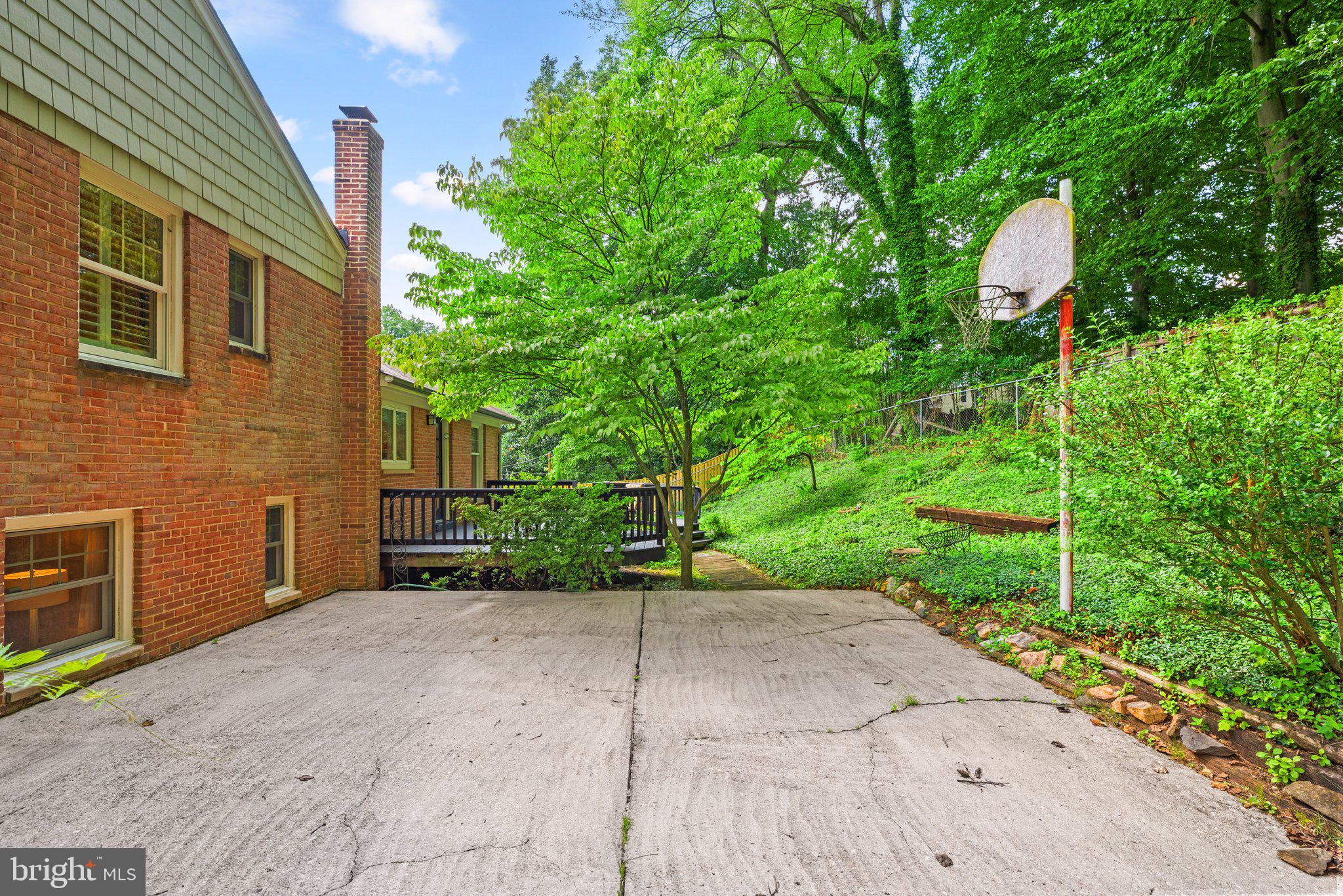 BYEFORDE - Residential