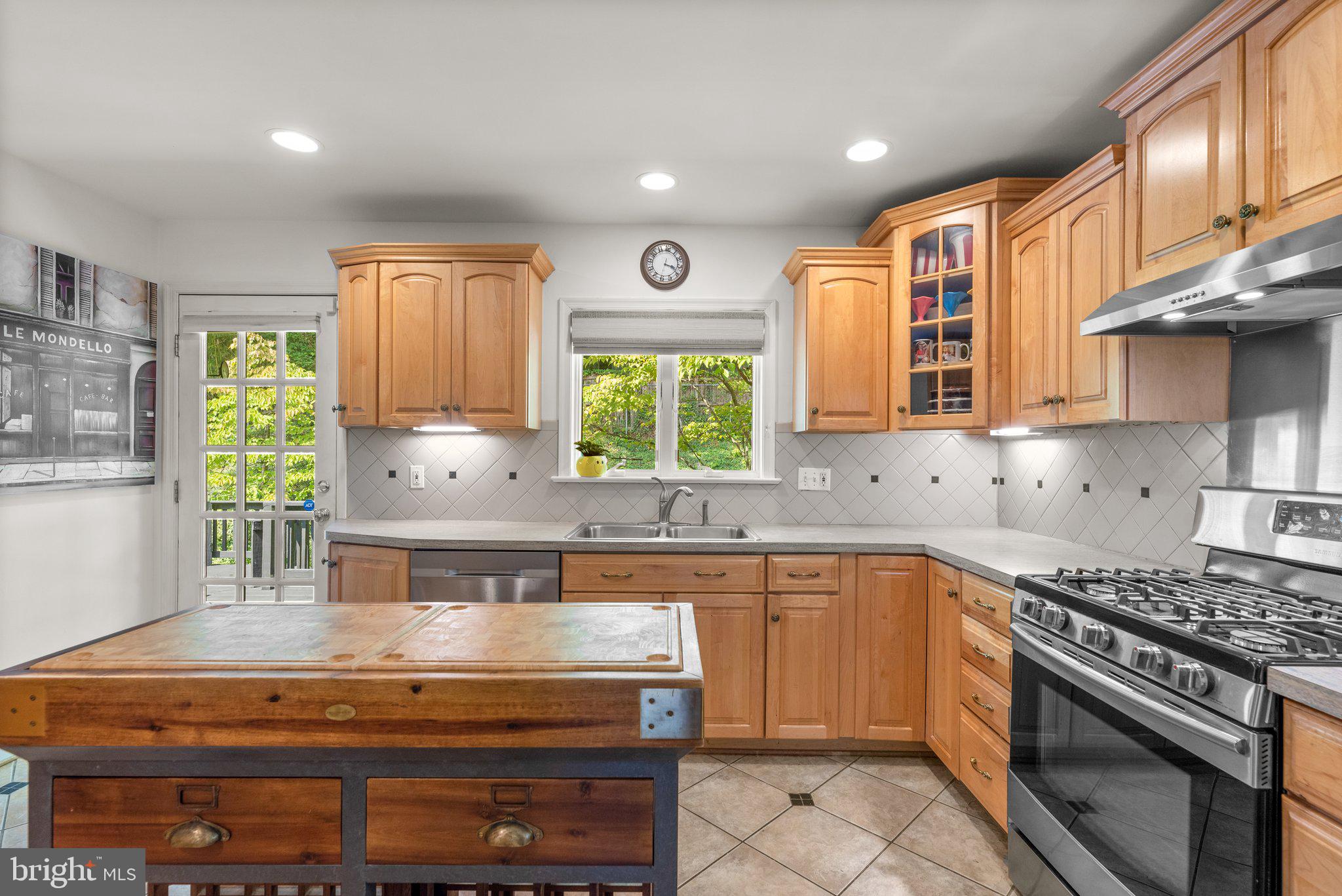 BYEFORDE - Residential