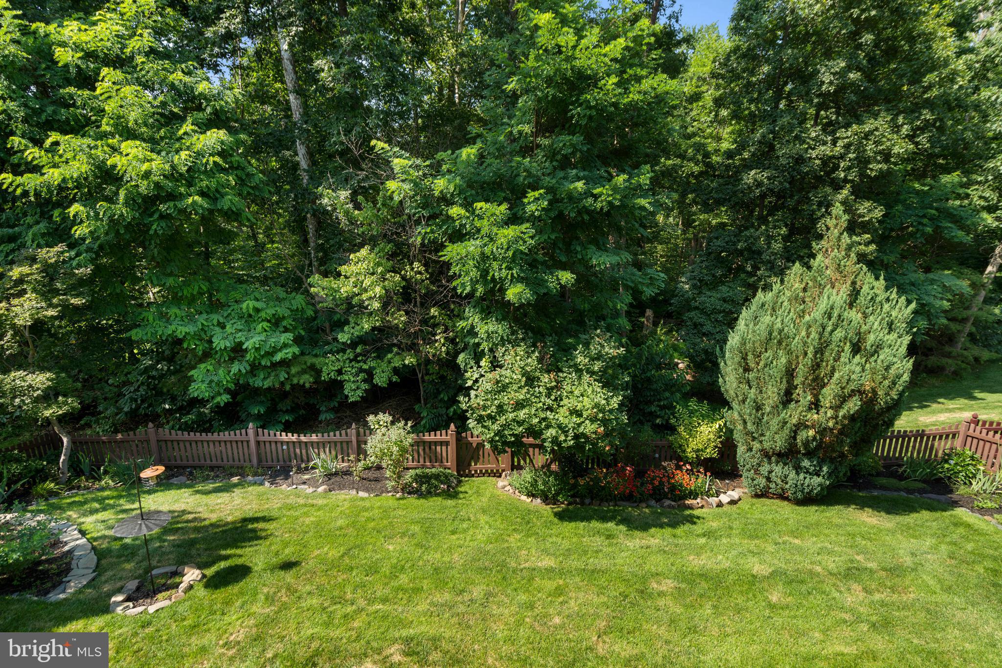 LANSDOWNE ON THE POTOMAC - Residential