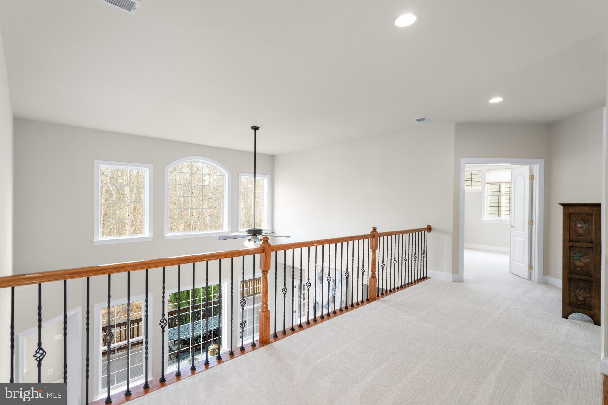 LANSDOWNE ON THE POTOMAC - Residential