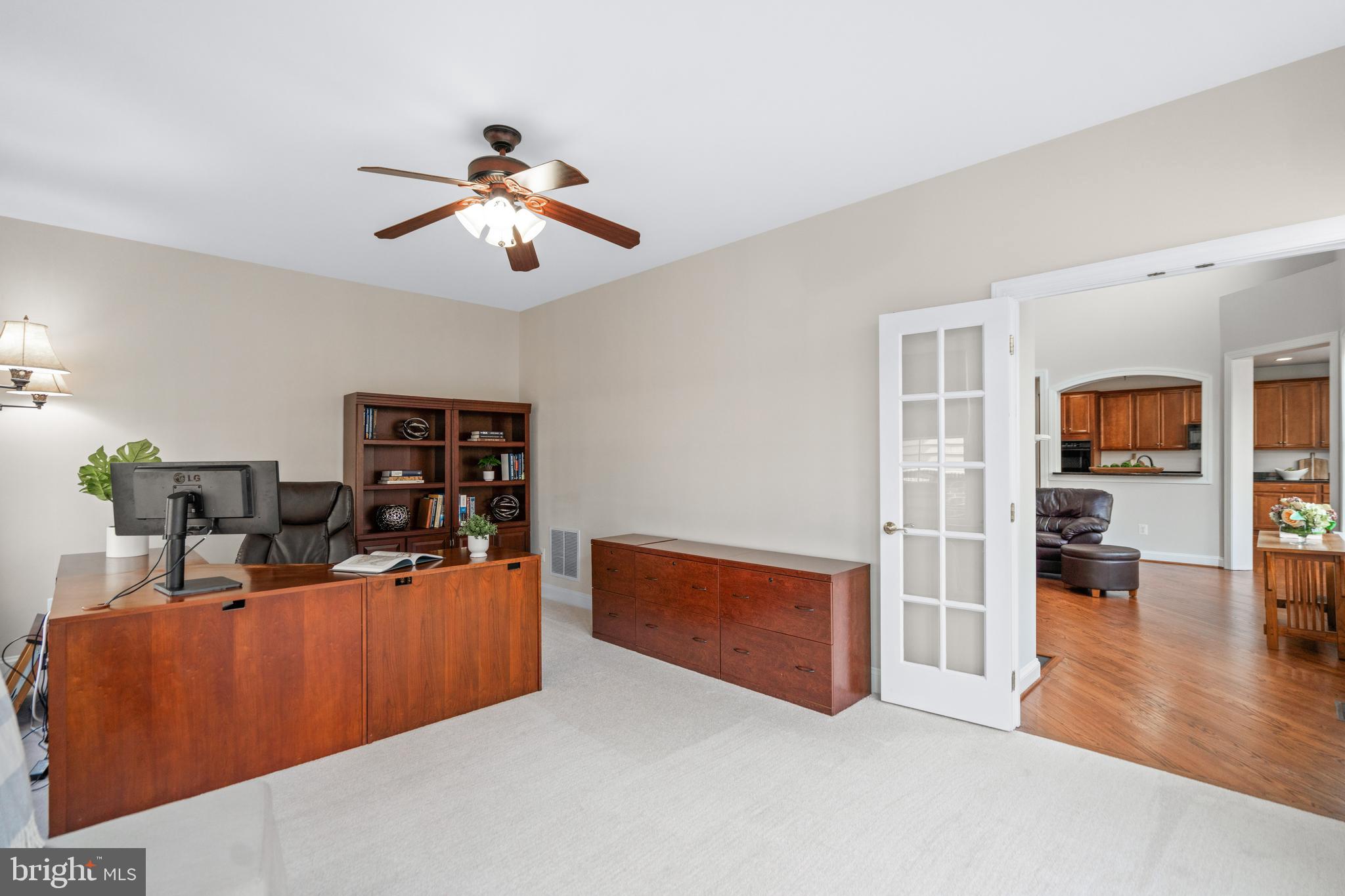 LANSDOWNE ON THE POTOMAC - Residential