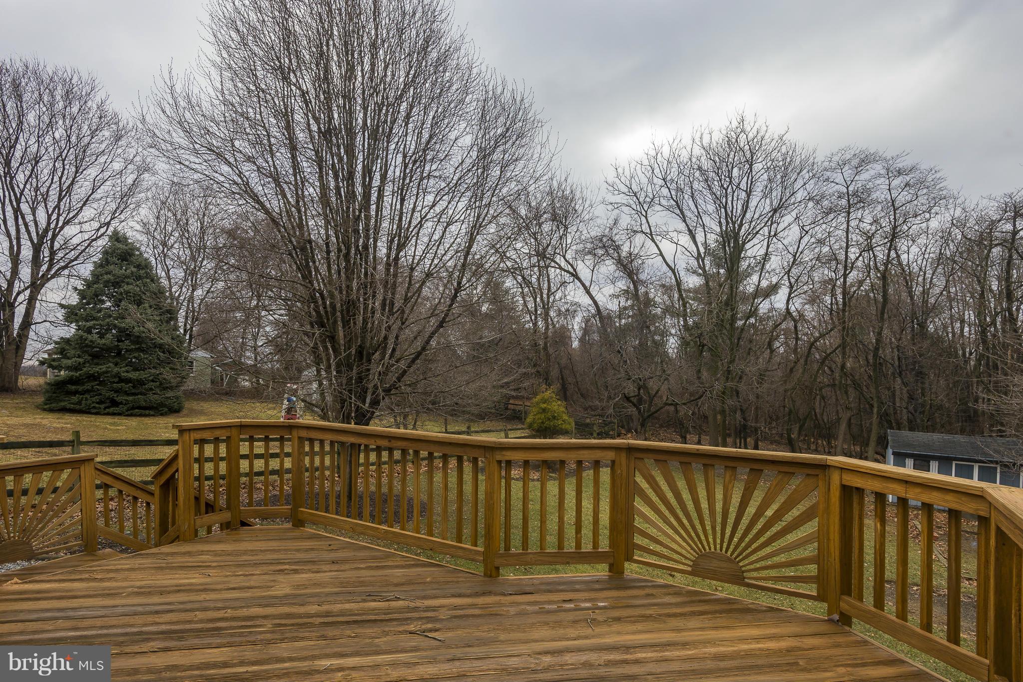 HUNT COUNTRY ESTATES - Residential