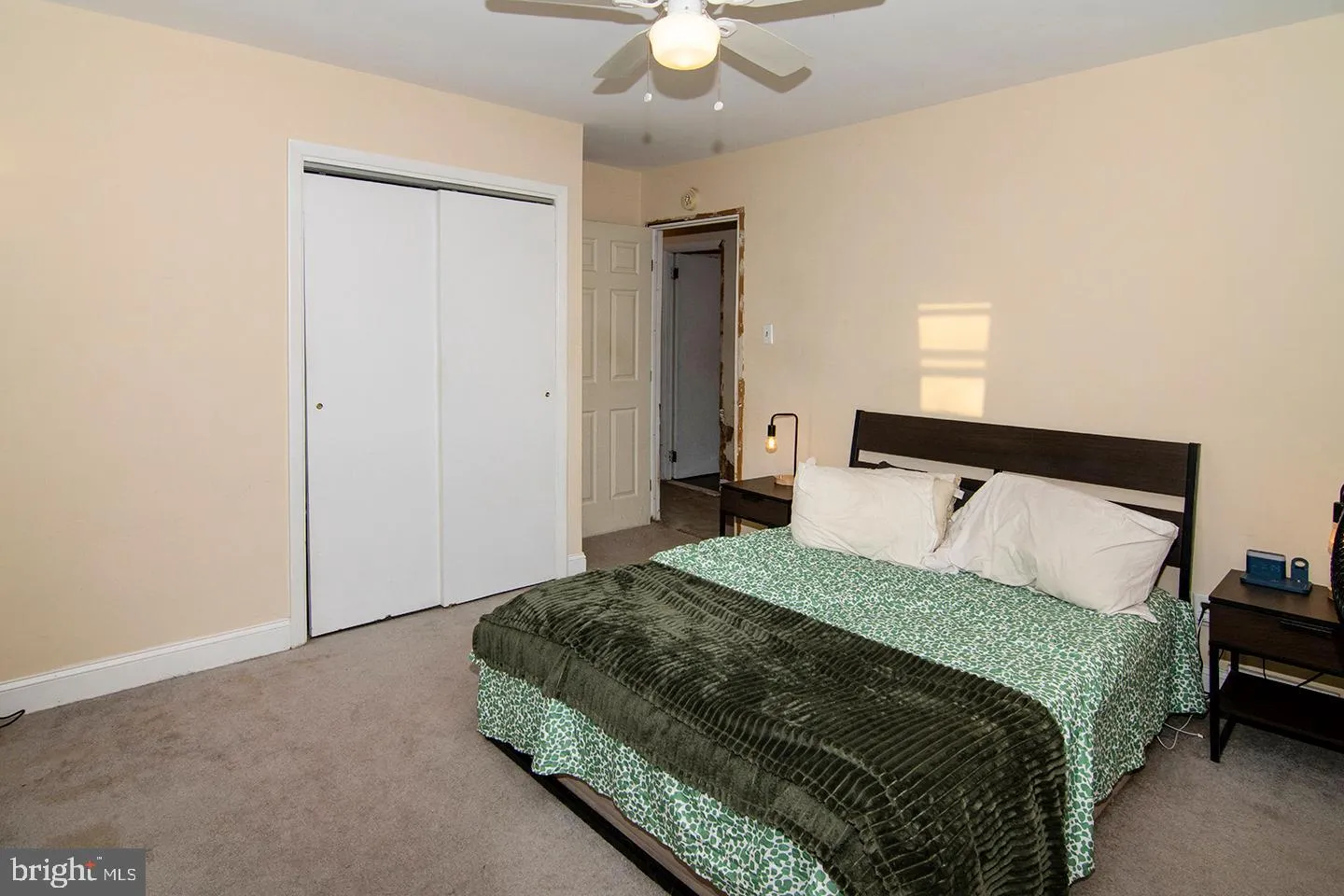 Glassboro, New Jersey 08028, United States, 3 Bedrooms Bedrooms, ,1 BathroomBathrooms,Residential,Active,78847