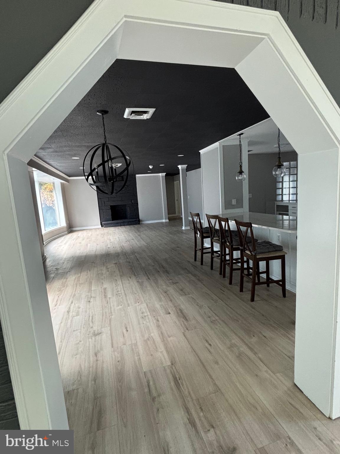 CHESTNUT HILL - Residential