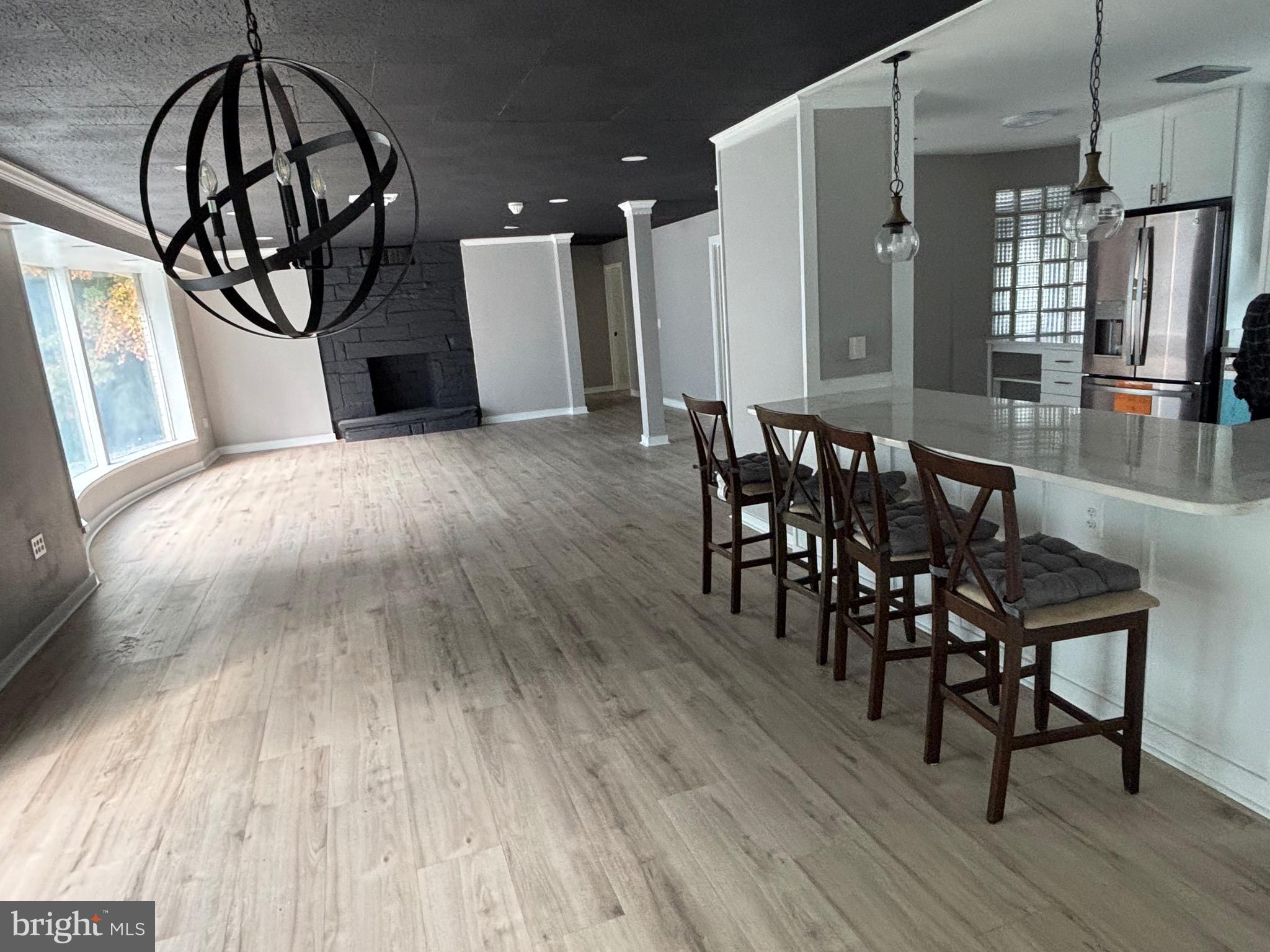 CHESTNUT HILL - Residential