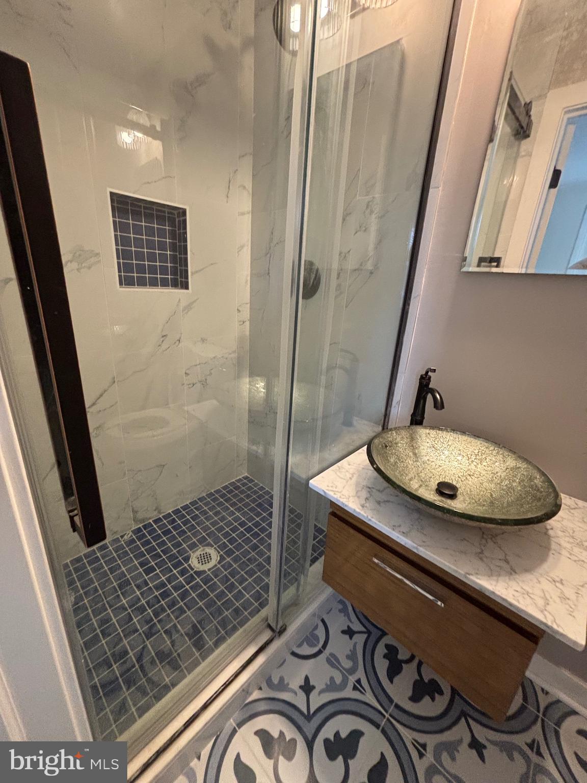 CHESTNUT HILL - Residential