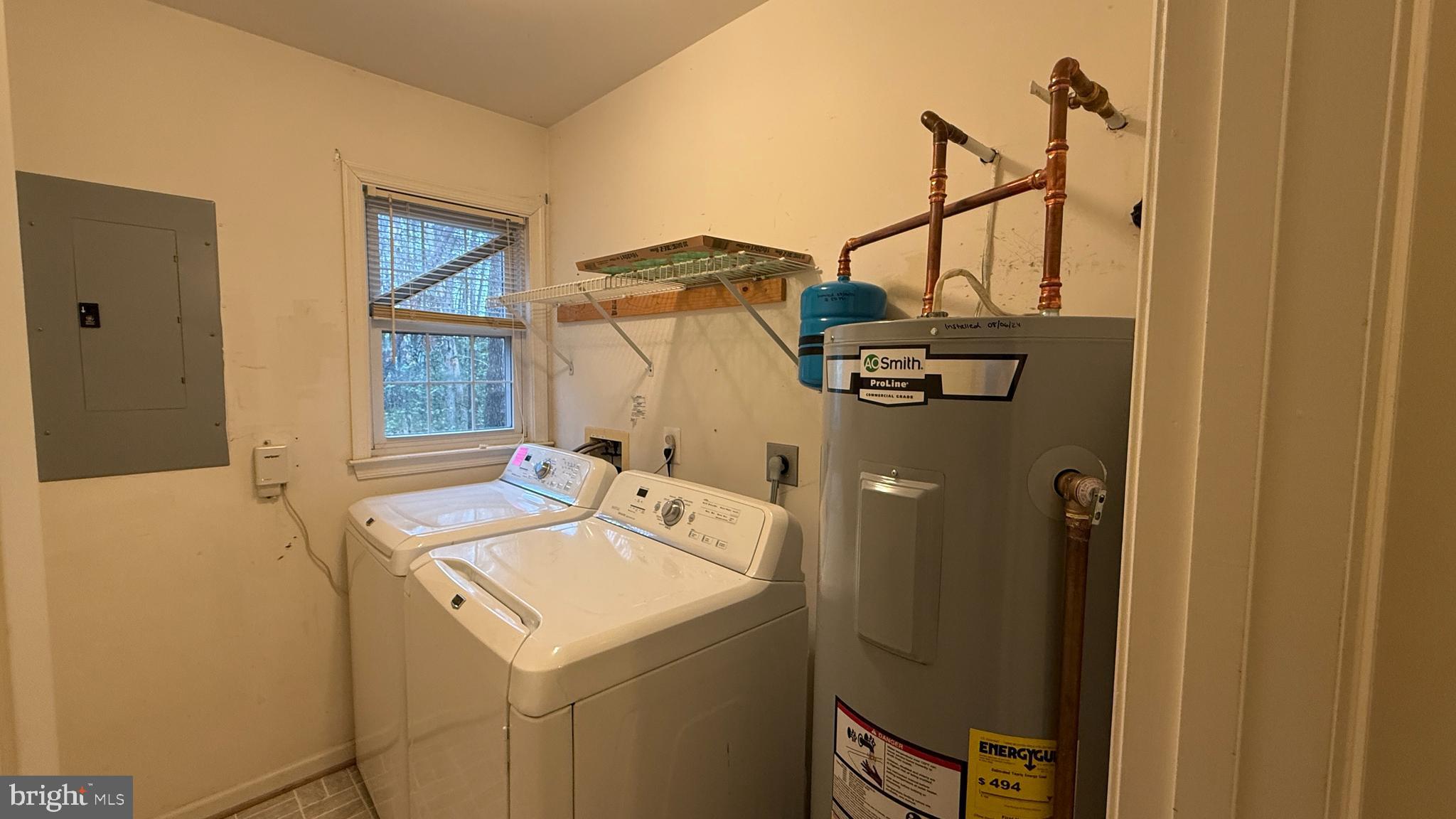 SOUTH OAKS - Residential Lease