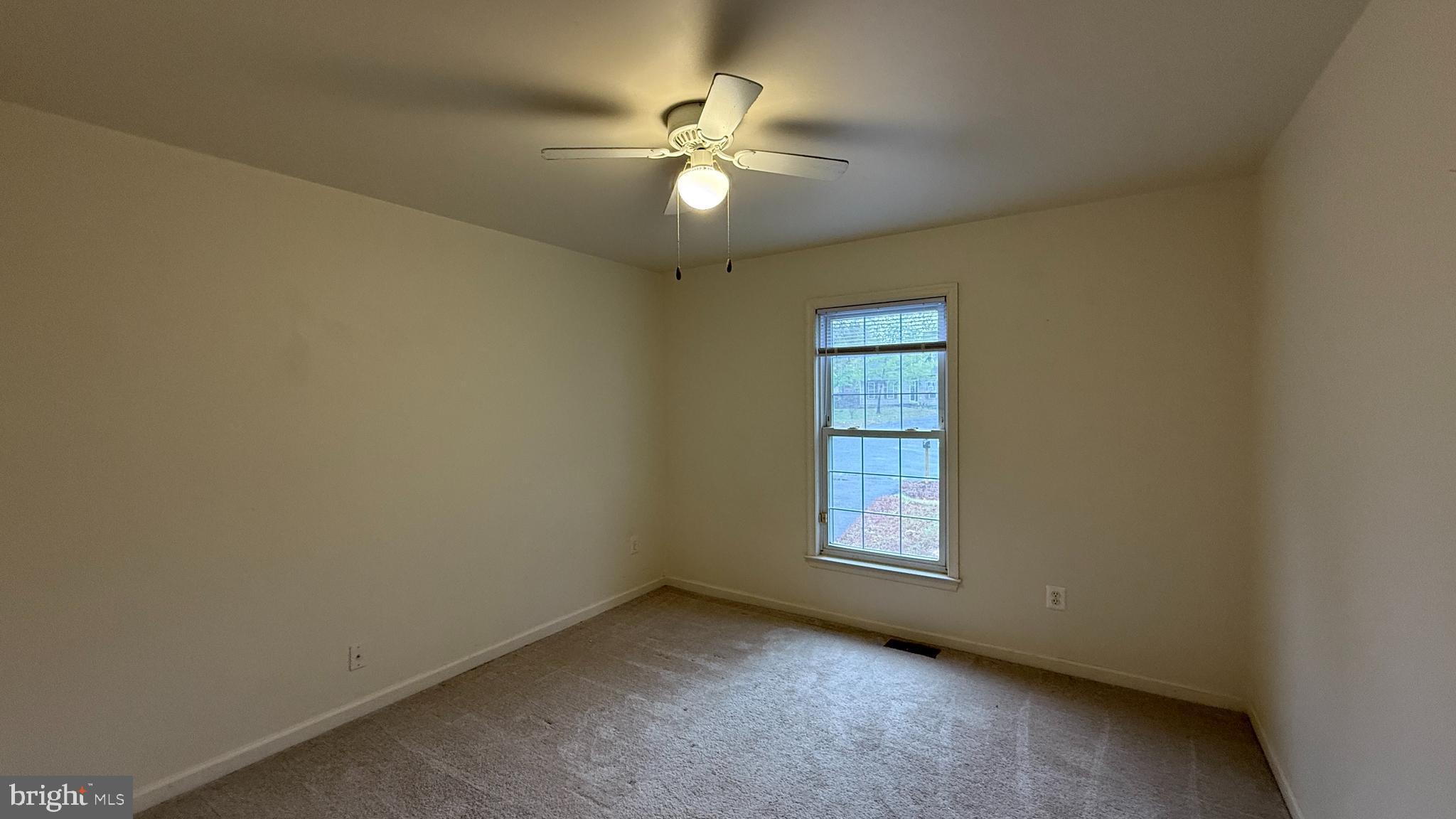 SOUTH OAKS - Residential Lease