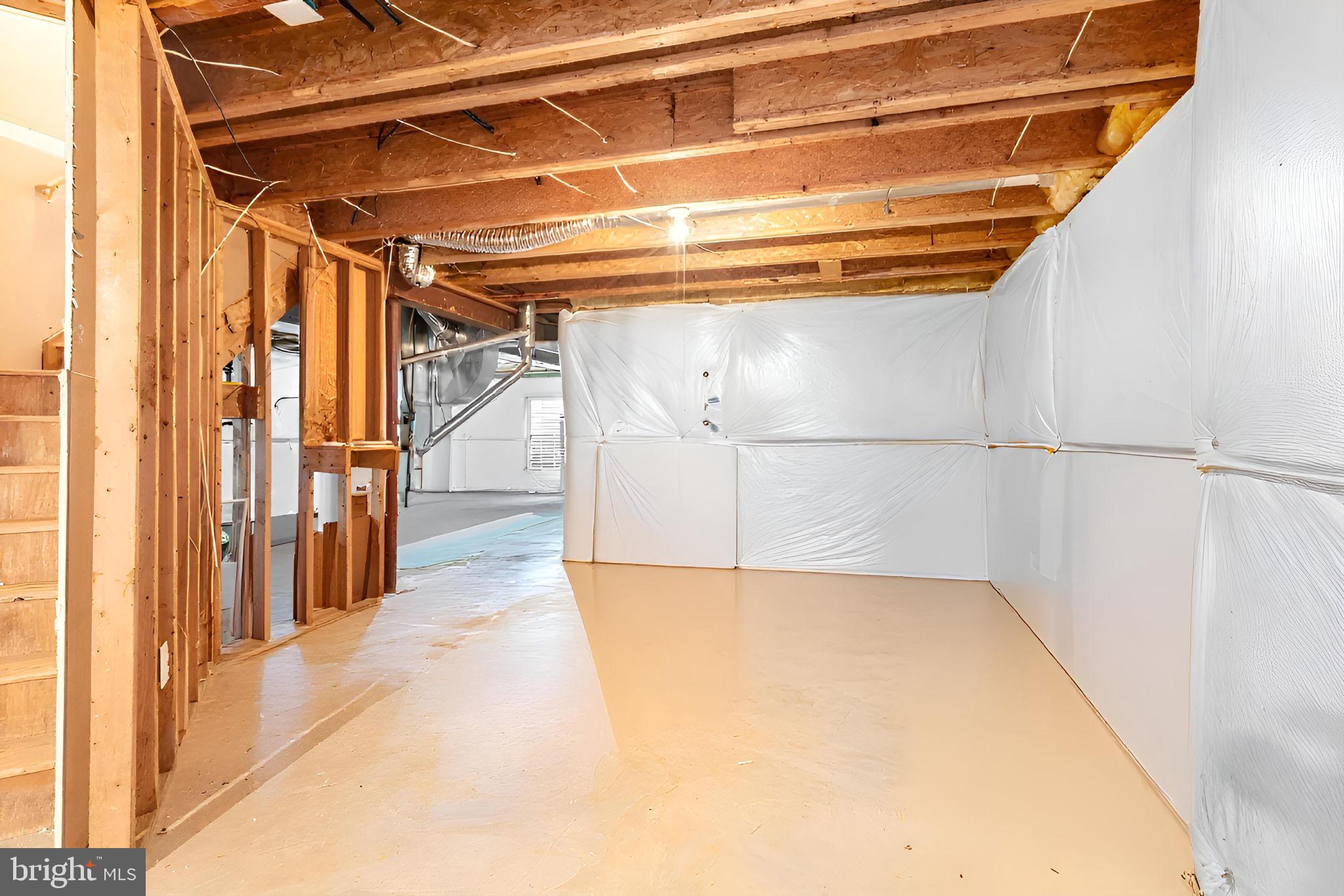 STAFFORD LAKES VILLAGE - Residential