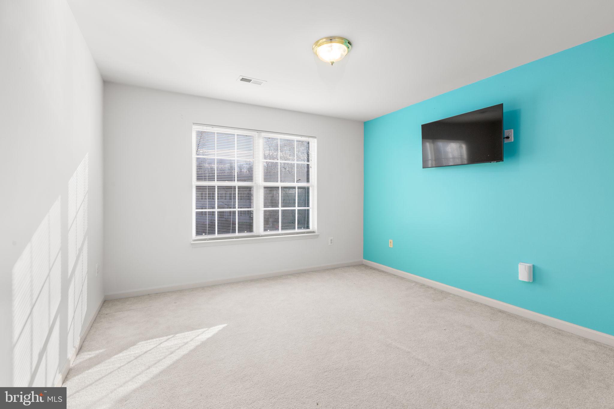 STAFFORD LAKES VILLAGE - Residential