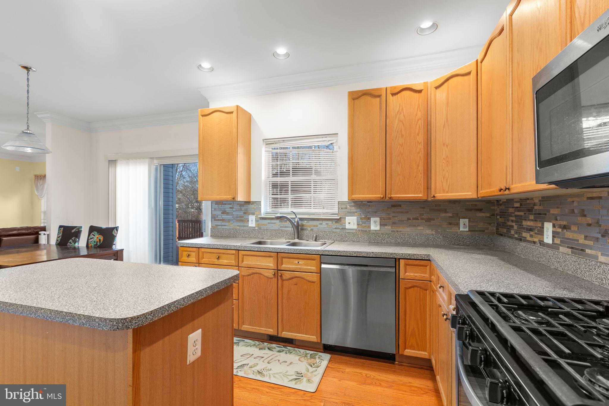 STAFFORD LAKES VILLAGE - Residential