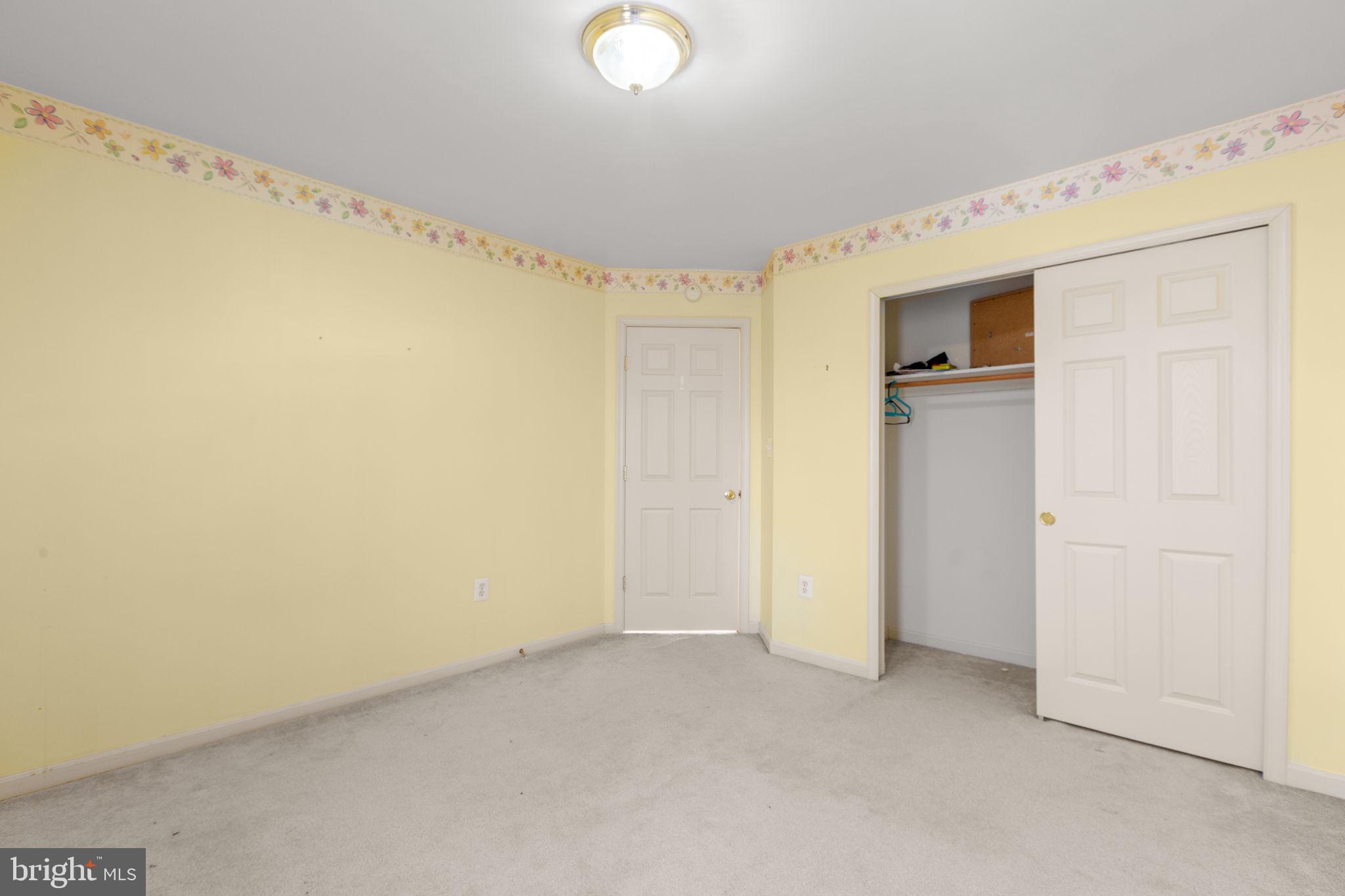 STAFFORD LAKES VILLAGE - Residential