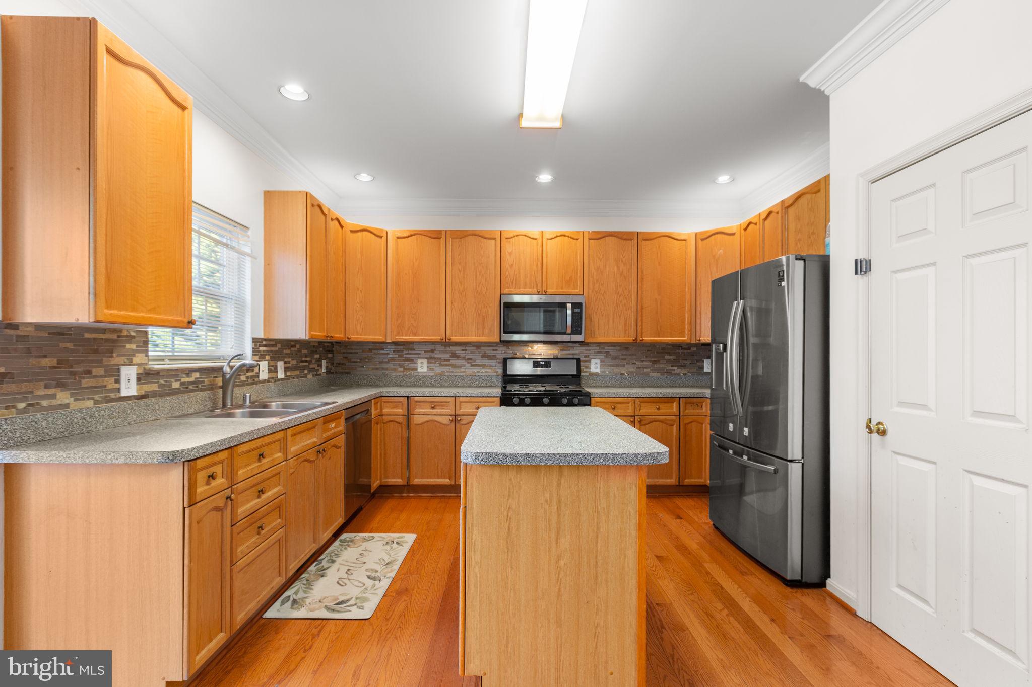 STAFFORD LAKES VILLAGE - Residential