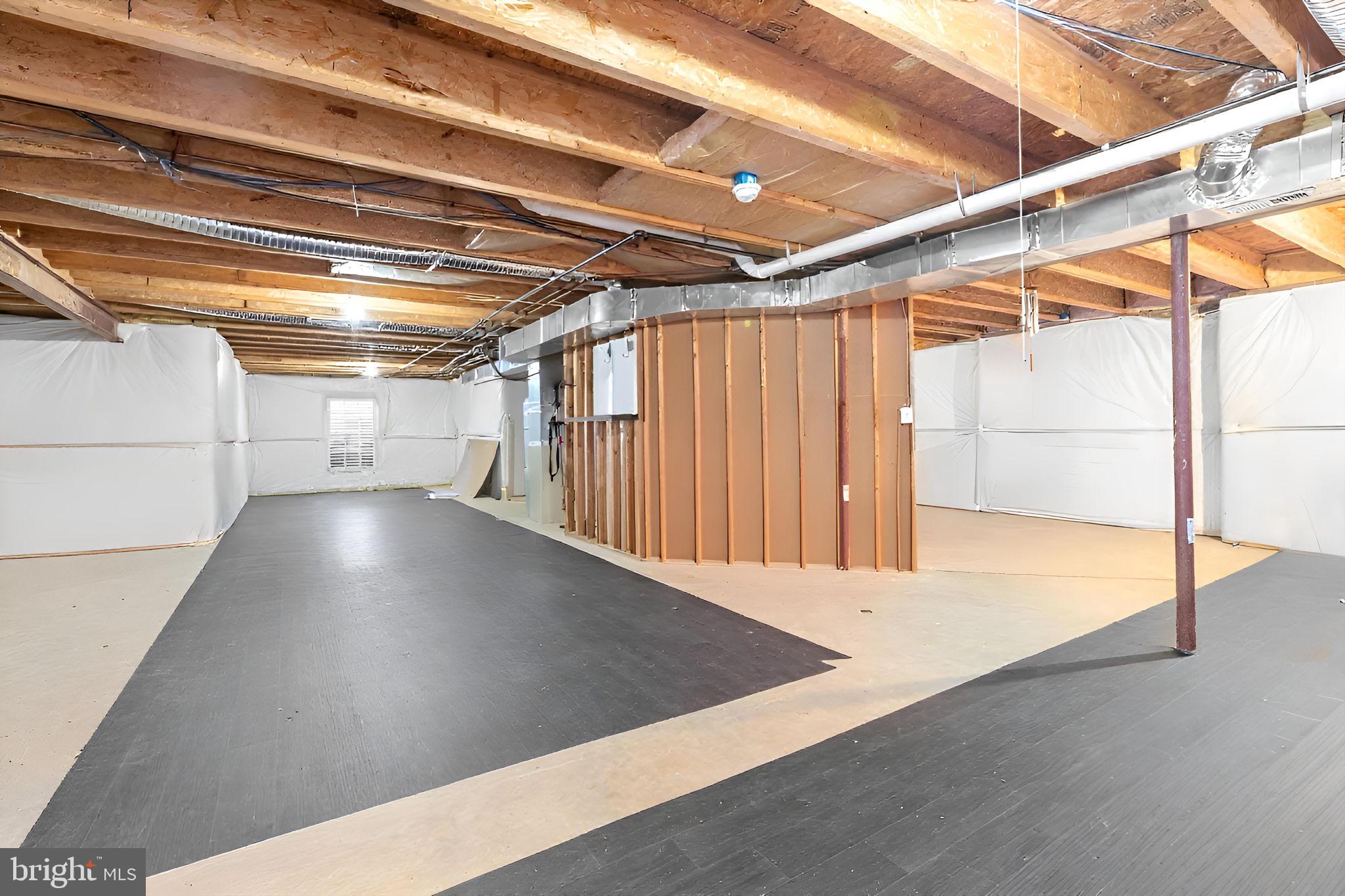 STAFFORD LAKES VILLAGE - Residential