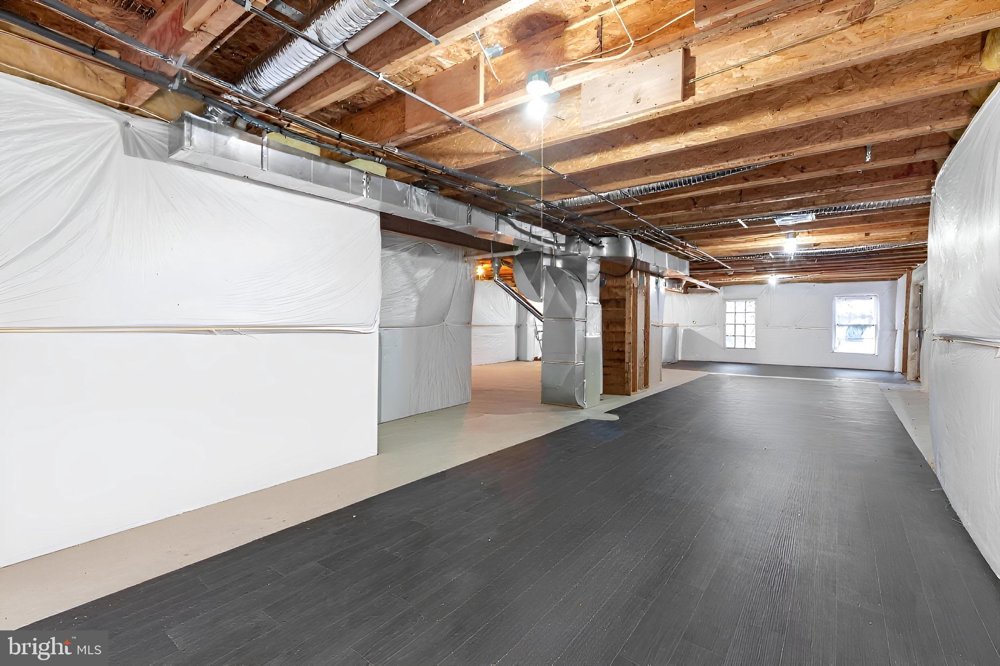 STAFFORD LAKES VILLAGE - Residential