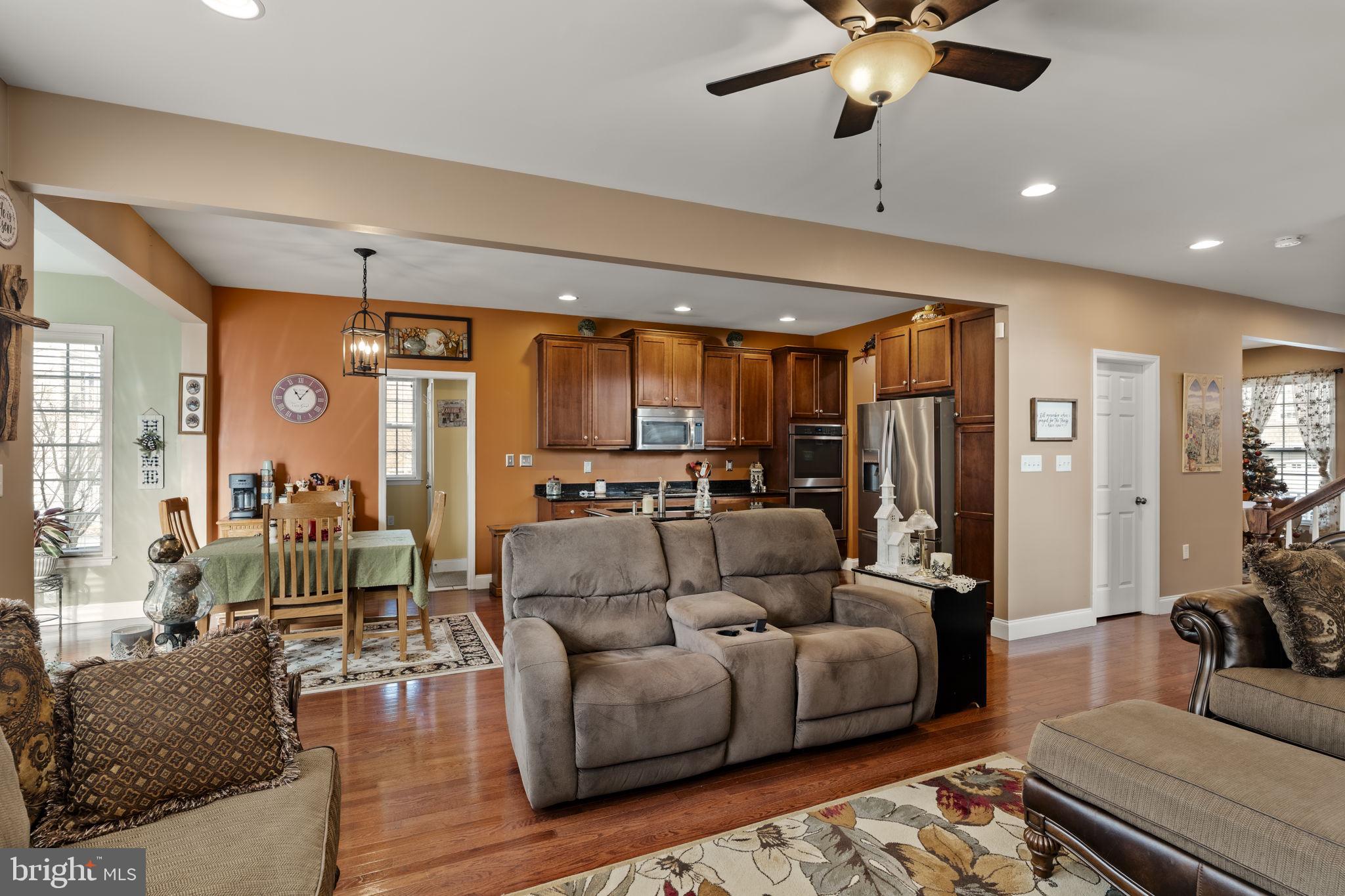 MILL CREEK ESTATES - Residential