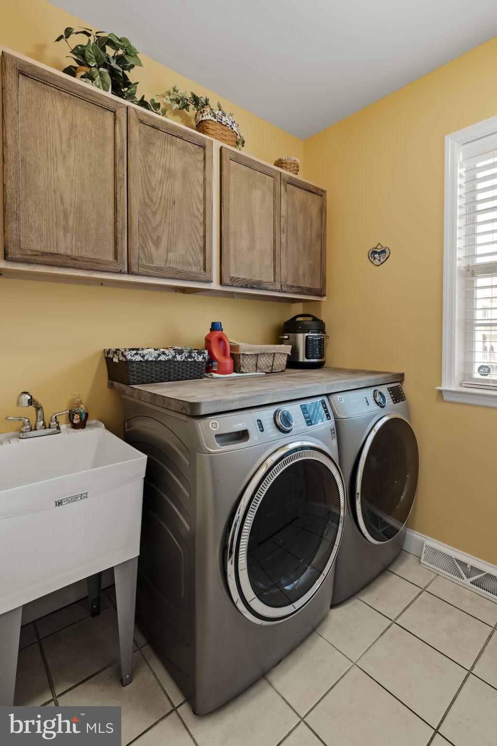 MILL CREEK ESTATES - Residential