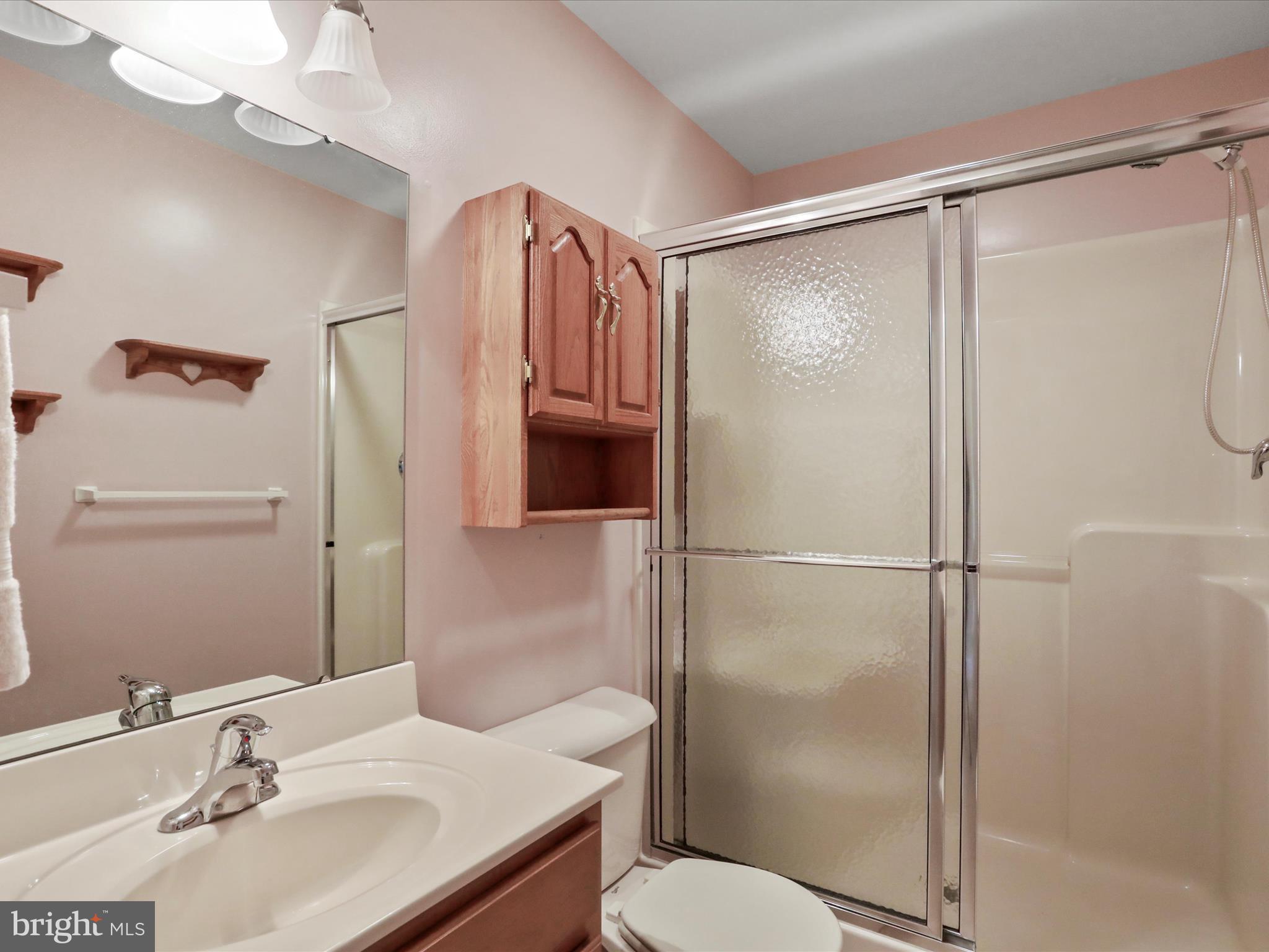 ENCLAVE - Residential