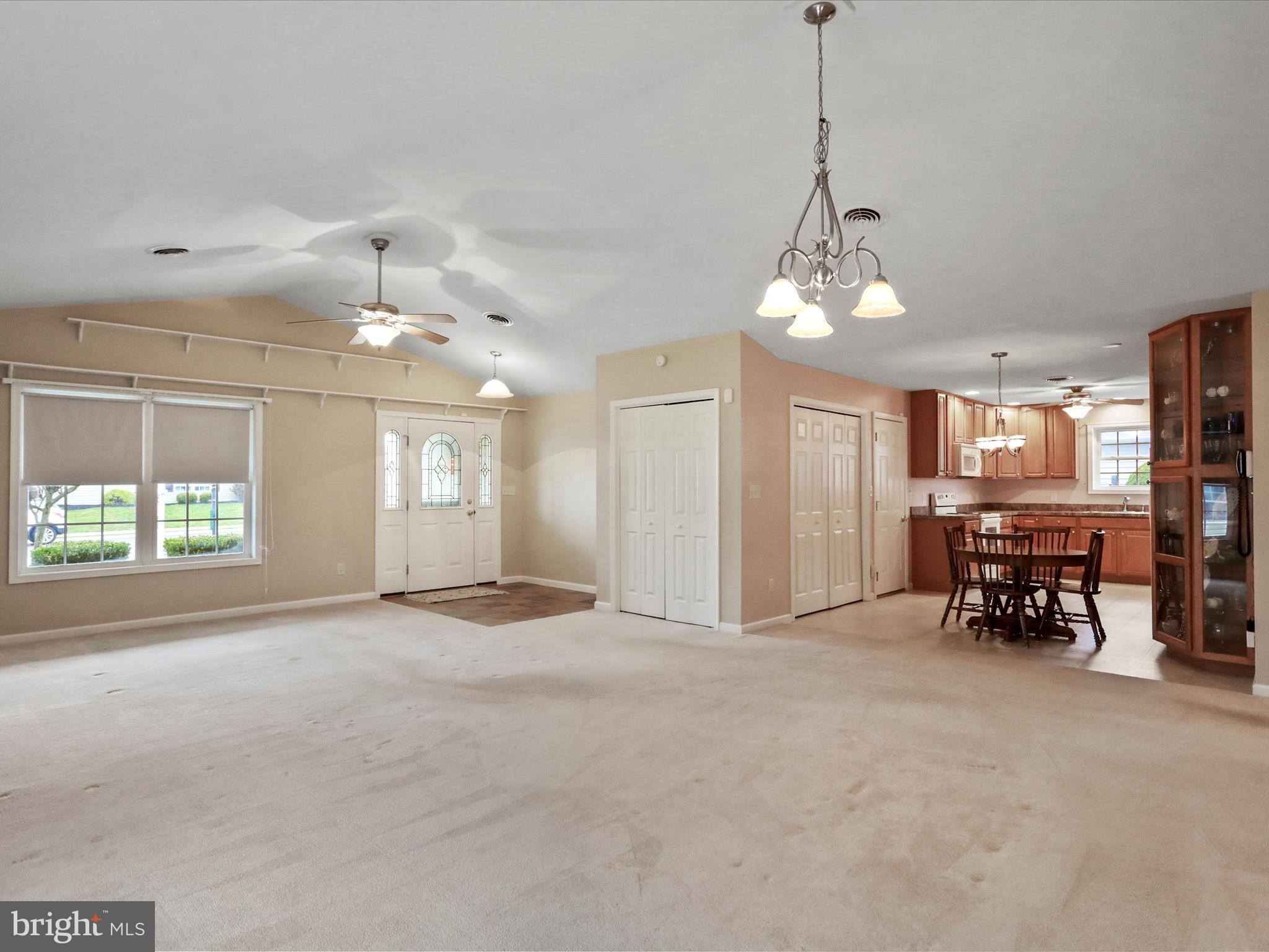 ENCLAVE - Residential