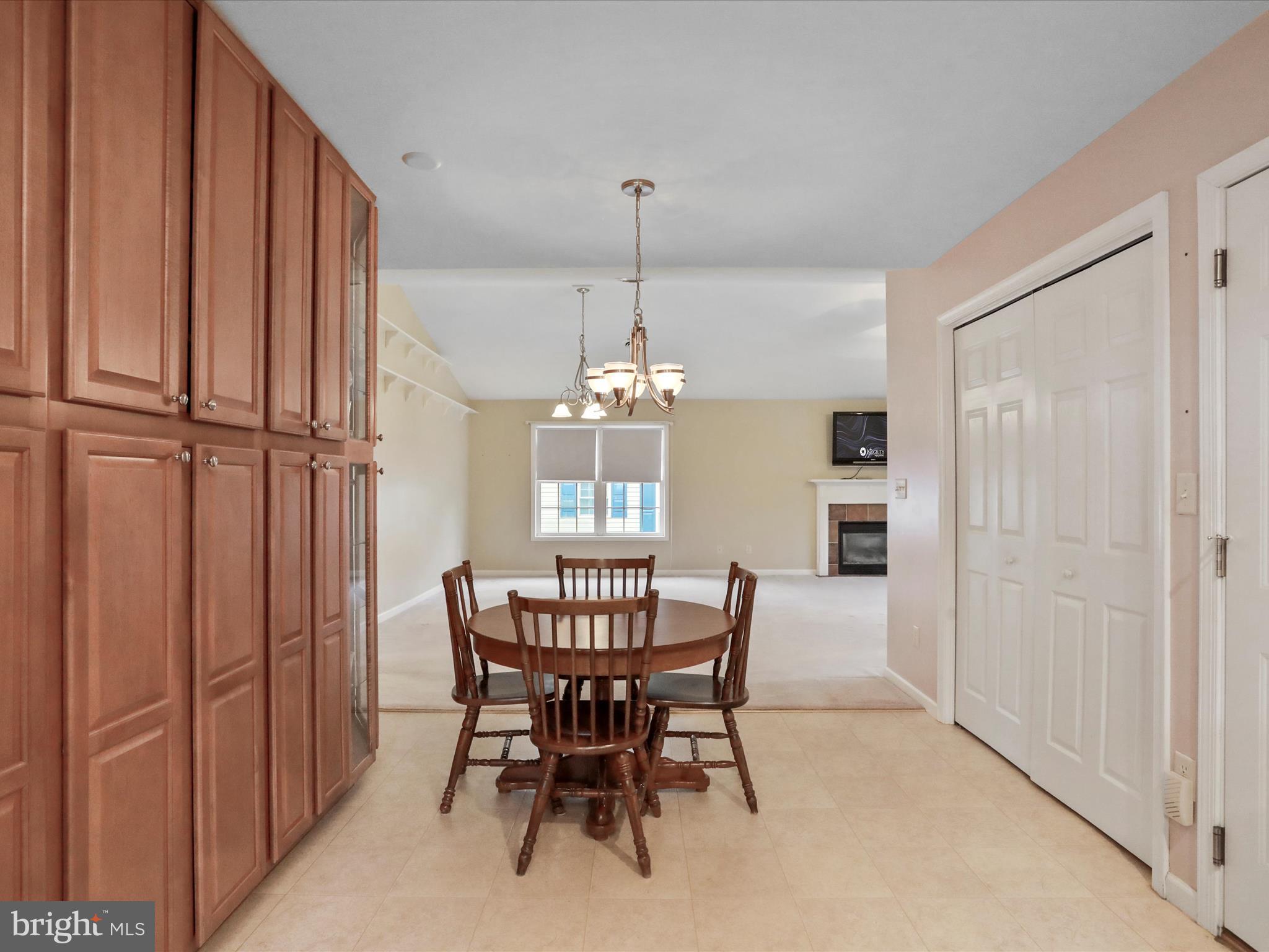 ENCLAVE - Residential