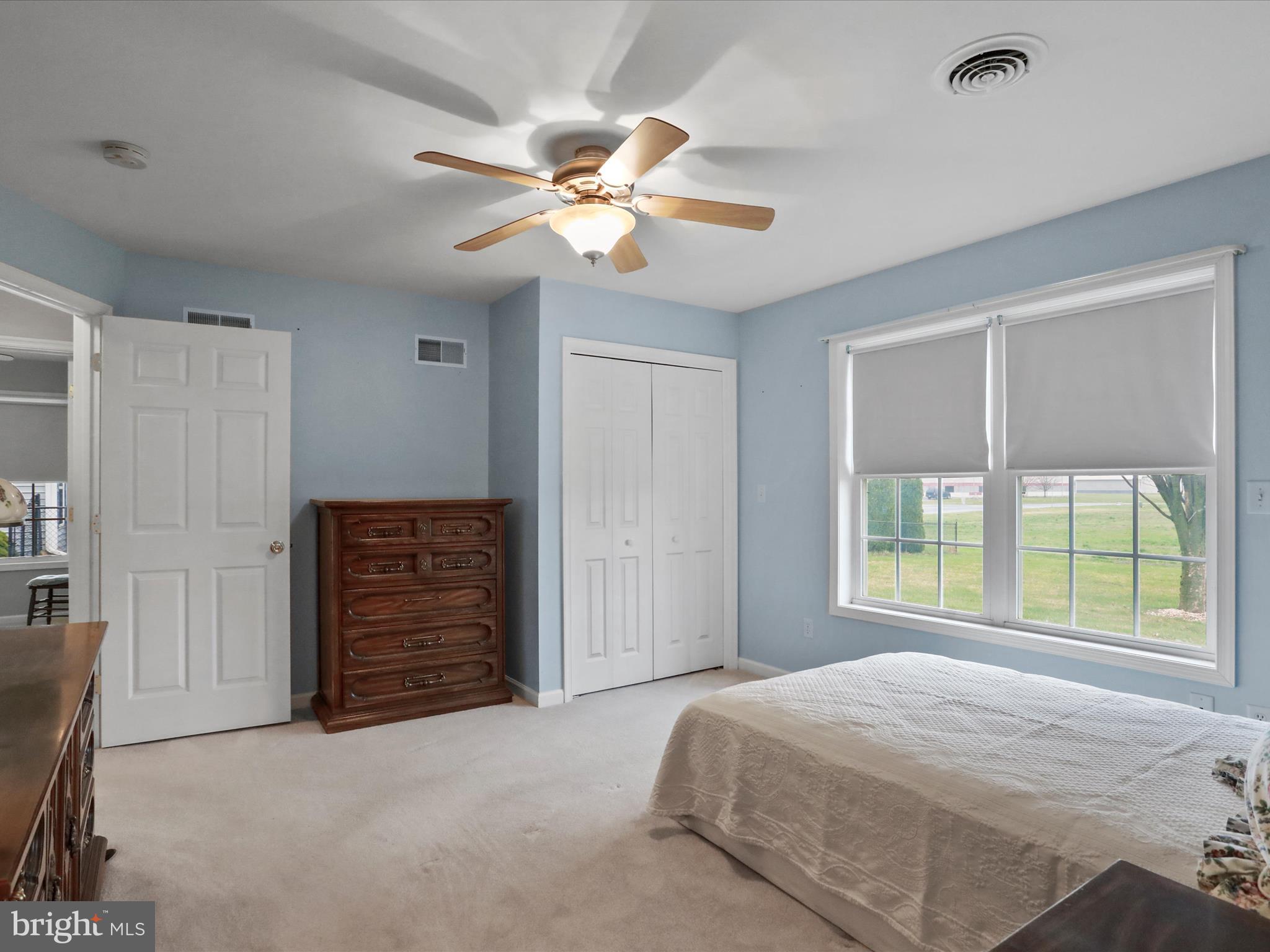 ENCLAVE - Residential