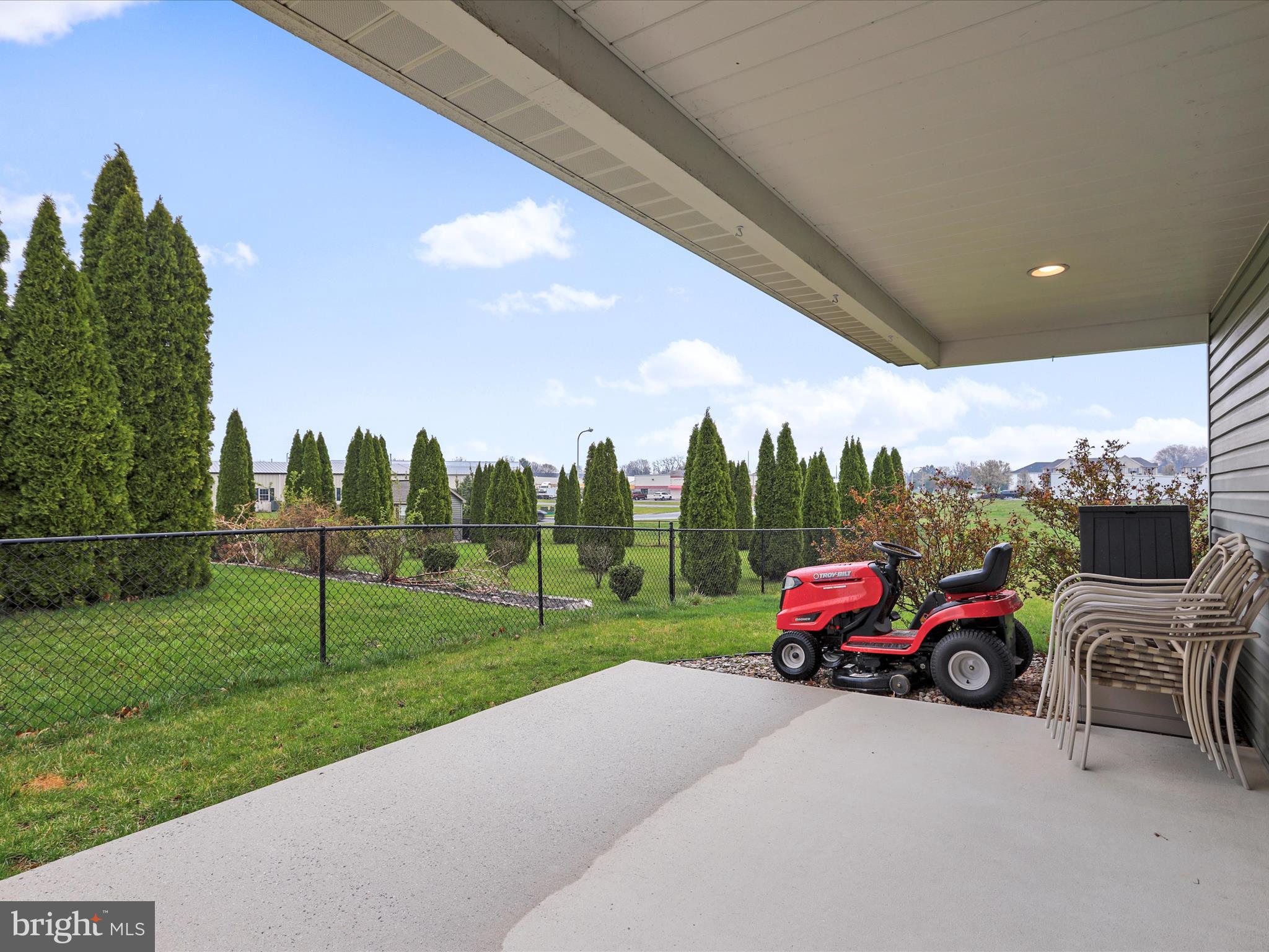 ENCLAVE - Residential