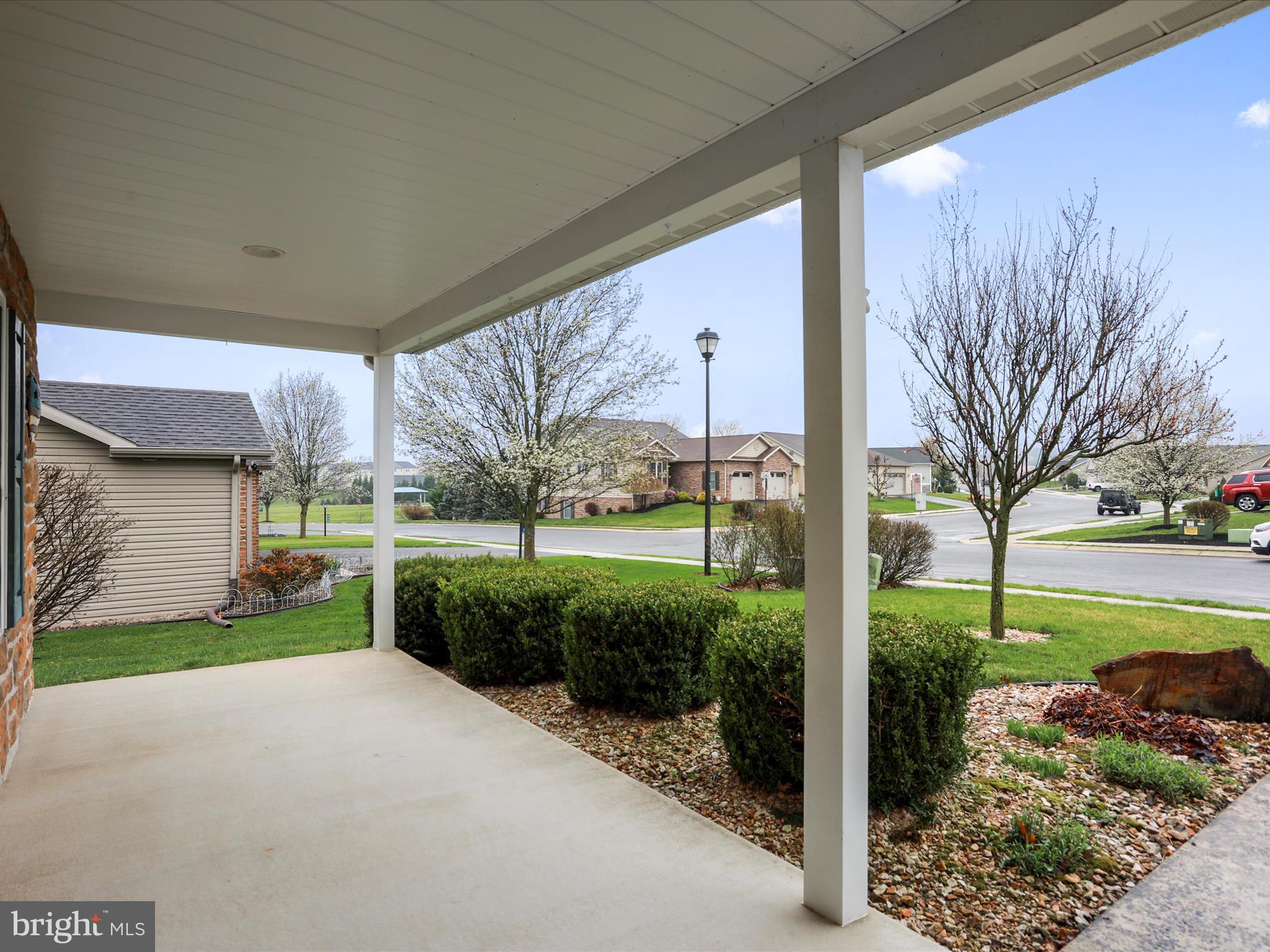 ENCLAVE - Residential