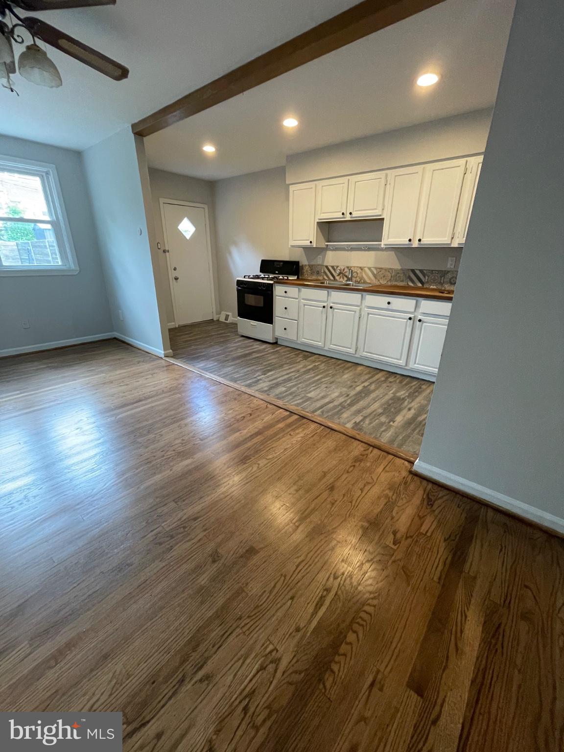 310 RIPKA STREET