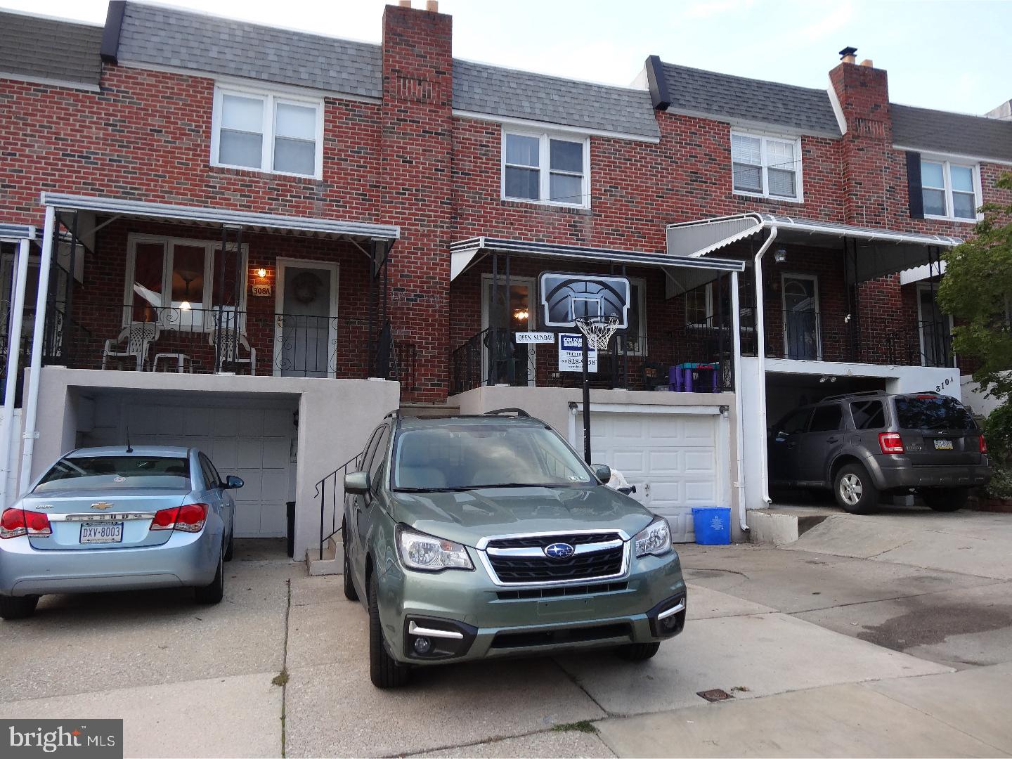 ROXBOROUGH - Residential