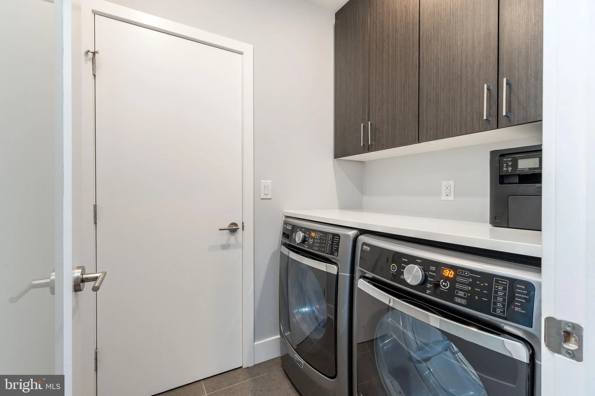 Philadelphia, Pennsylvania 19146, United States, 4 Bedrooms Bedrooms, ,4 BathroomsBathrooms,Residential,Coming Soon,179817