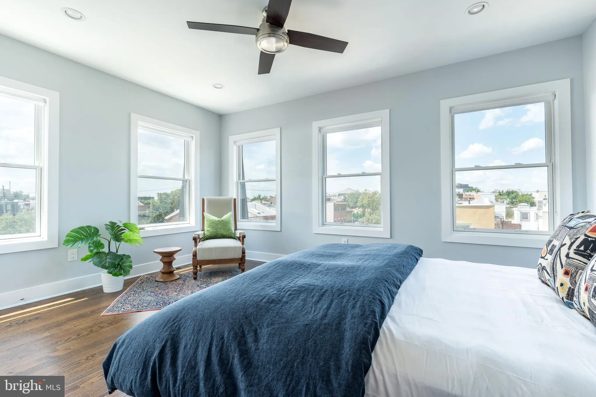 Philadelphia, Pennsylvania 19146, United States, 4 Bedrooms Bedrooms, ,4 BathroomsBathrooms,Residential,Coming Soon,179817