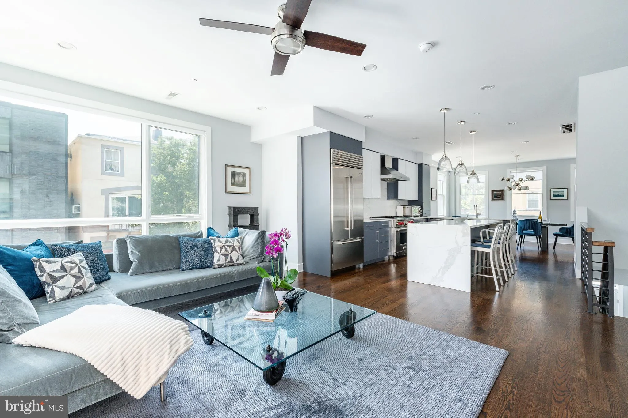 Philadelphia, Pennsylvania 19146, United States, 4 Bedrooms Bedrooms, ,4 BathroomsBathrooms,Residential,Coming Soon,179817