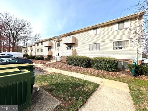 Condo For Sale - 12405 Hickory Tree Way #613<br/> GERMANTOWN, MD 20874